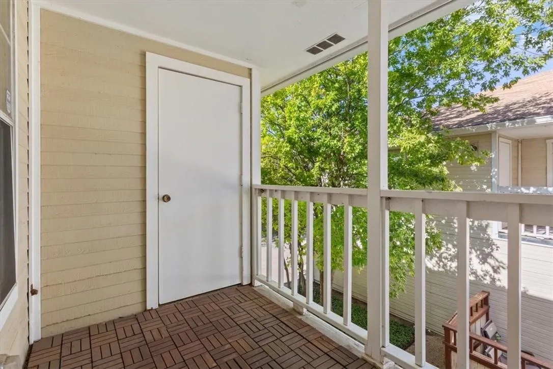 Condominium For Sale in Mc Lennan County , 2306 Melissa Drive, Waco, Texas 76708, 2 Bedroom, 1 Bathroom, Garage spaces, 1,239 Sqft, built in 1982, mls#21278986, Real Estate Agent in Waco, Homes For Sale in Mc Lennan county, Homes For Sale in Waco, Realtor in Waco Texas, Real Estate Brokerage Independent Realty Texas, Luminita Cordes Realtor