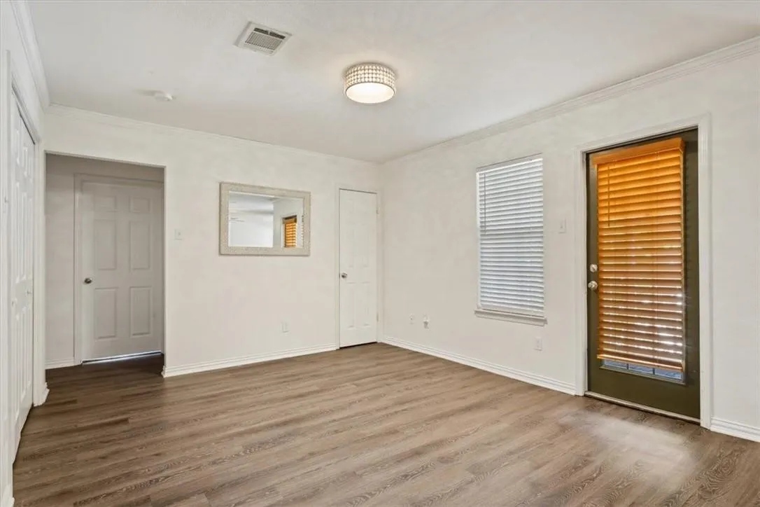 Condominium For Sale in Mc Lennan County , 2306 Melissa Drive, Waco, Texas 76708, 2 Bedroom, 1 Bathroom, Garage spaces, 1,239 Sqft, built in 1982, mls#21278986, Real Estate Agent in Waco, Homes For Sale in Mc Lennan county, Homes For Sale in Waco, Realtor in Waco Texas, Real Estate Brokerage Independent Realty Texas, Luminita Cordes Realtor