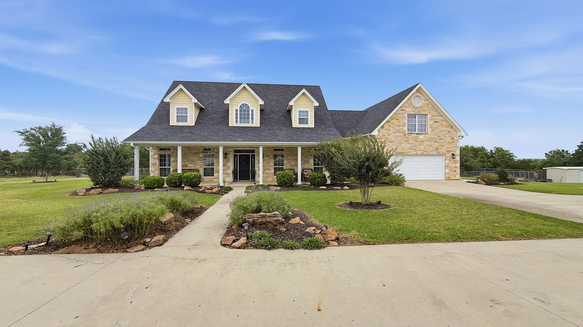 Single Family Residence For Sale in Mills County , 36 Quail Ridge Drive, Goldthwaite, Texas 76844, 5 Bedroom, 5 Bathroom, 2 Garage spaces, 4,734 Sqft, built in 2005, Price $1,099,000, mls#21281682, Real Estate Agent in Goldthwaite, Homes For Sale in Mills county, Homes For Sale in Goldthwaite, Realtor in Goldthwaite Texas, Real Estate Brokerage Independent Realty Texas, Luminita Cordes Realtor