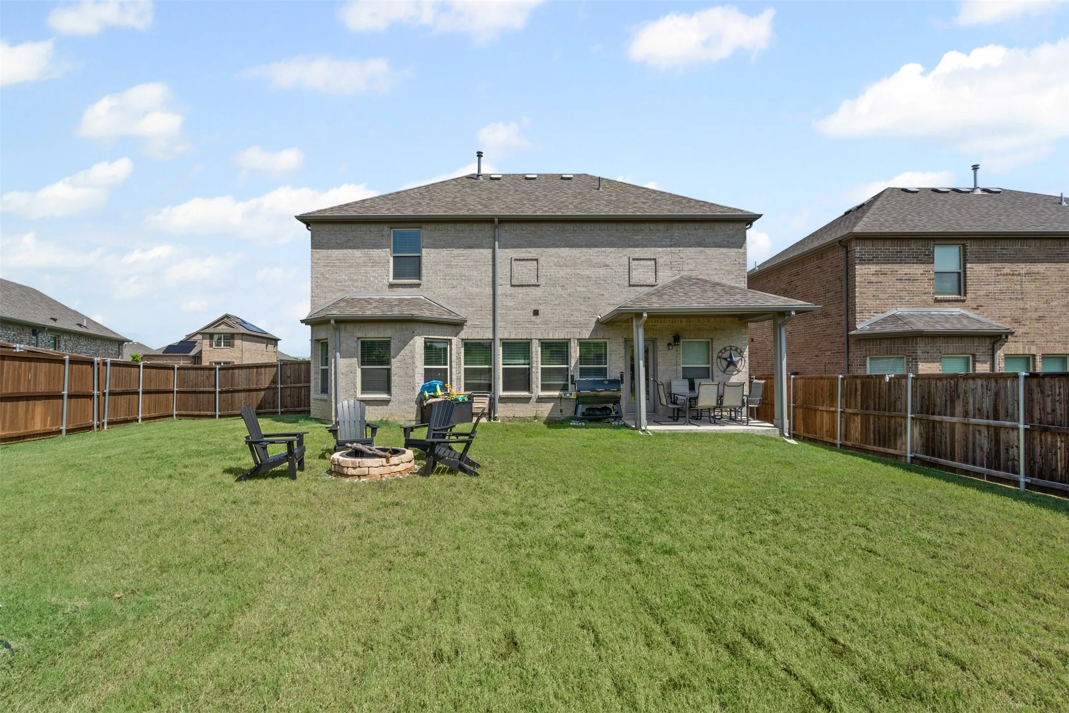 Single Family Residence For Rent in Johnson County , 1206 Fox Chase Drive, Mansfield, Texas 76063, 4 Bedroom, 3 Bathroom, 2 Garage spaces, 2,769 Sqft, built in 2022, mls#21282378, Real Estate Agent in Mansfield, Homes For Rent in Johnson county, Homes For Rent in Mansfield, Realtor in Mansfield Texas, Real Estate Brokerage Independent Realty Texas, Luminita Cordes Realtor