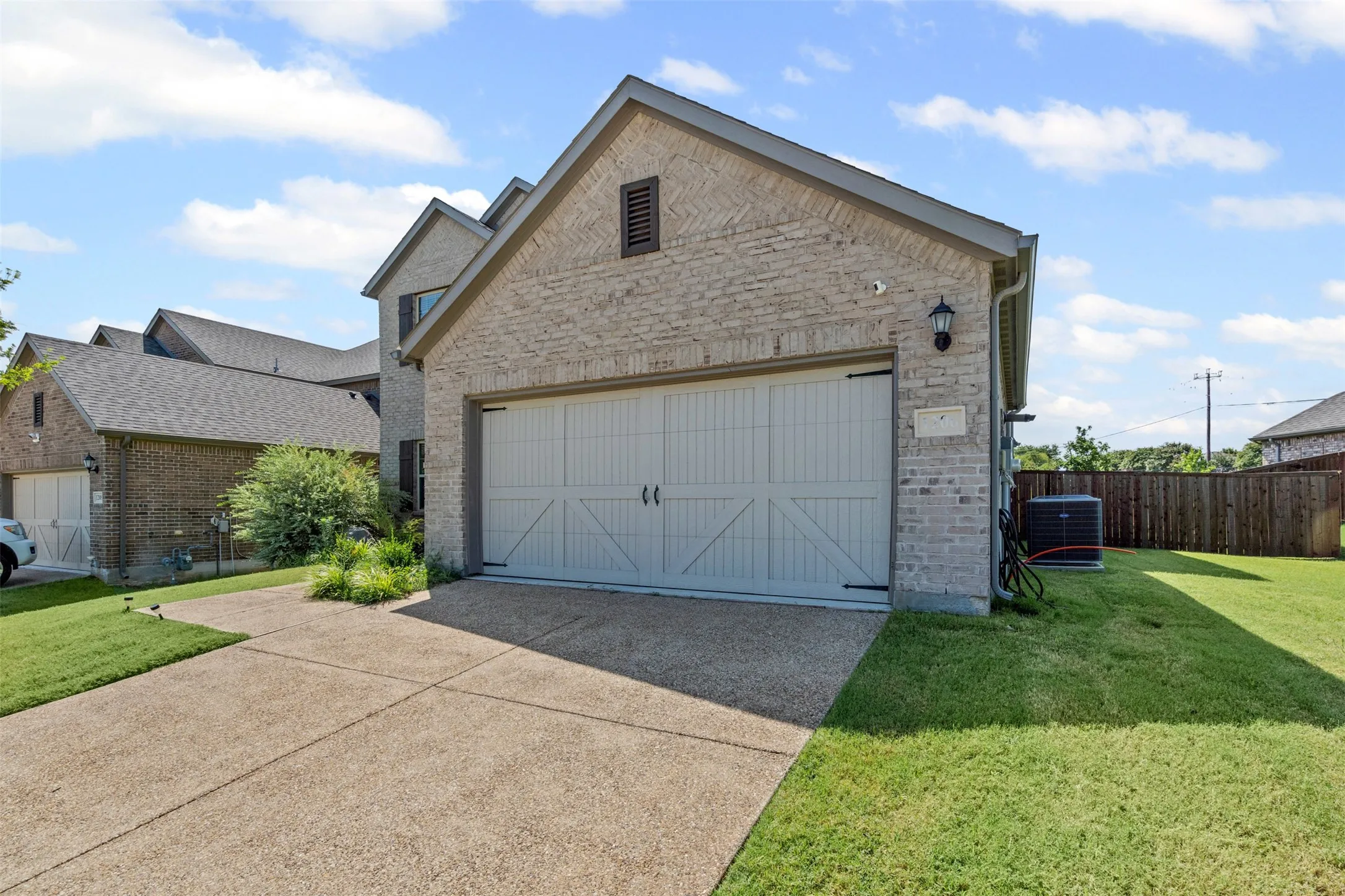 Single Family Residence For Rent in Johnson County , 1206 Fox Chase Drive, Mansfield, Texas 76063, 4 Bedroom, 3 Bathroom, 2 Garage spaces, 2,769 Sqft, built in 2022, mls#21282378, Real Estate Agent in Mansfield, Homes For Rent in Johnson county, Homes For Rent in Mansfield, Realtor in Mansfield Texas, Real Estate Brokerage Independent Realty Texas, Luminita Cordes Realtor
