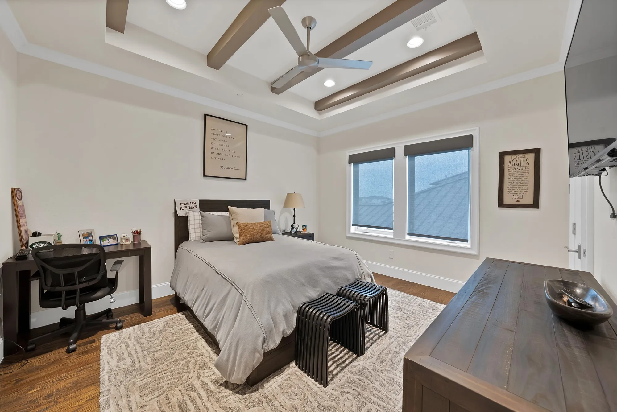 Single Family Residence For Sale in Denton County , 1752 Courtland Drive, Frisco, Texas 75034, 5 Bedroom, 7 Bathroom, 4 Garage spaces, 5,492 Sqft, built in 2017, mls#21279062, Real Estate Agent in Frisco, Homes For Sale in Denton county, Homes For Sale in Frisco, Realtor in Frisco Texas, Real Estate Brokerage Independent Realty Texas, Luminita Cordes Realtor