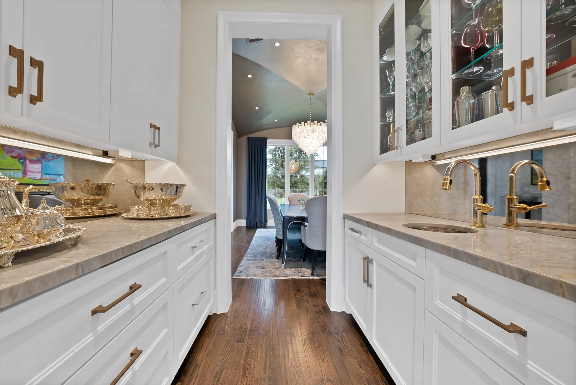 Single Family Residence For Sale in Denton County , 1752 Courtland Drive, Frisco, Texas 75034, 5 Bedroom, 7 Bathroom, 4 Garage spaces, 5,492 Sqft, built in 2017, mls#21279062, Real Estate Agent in Frisco, Homes For Sale in Denton county, Homes For Sale in Frisco, Realtor in Frisco Texas, Real Estate Brokerage Independent Realty Texas, Luminita Cordes Realtor