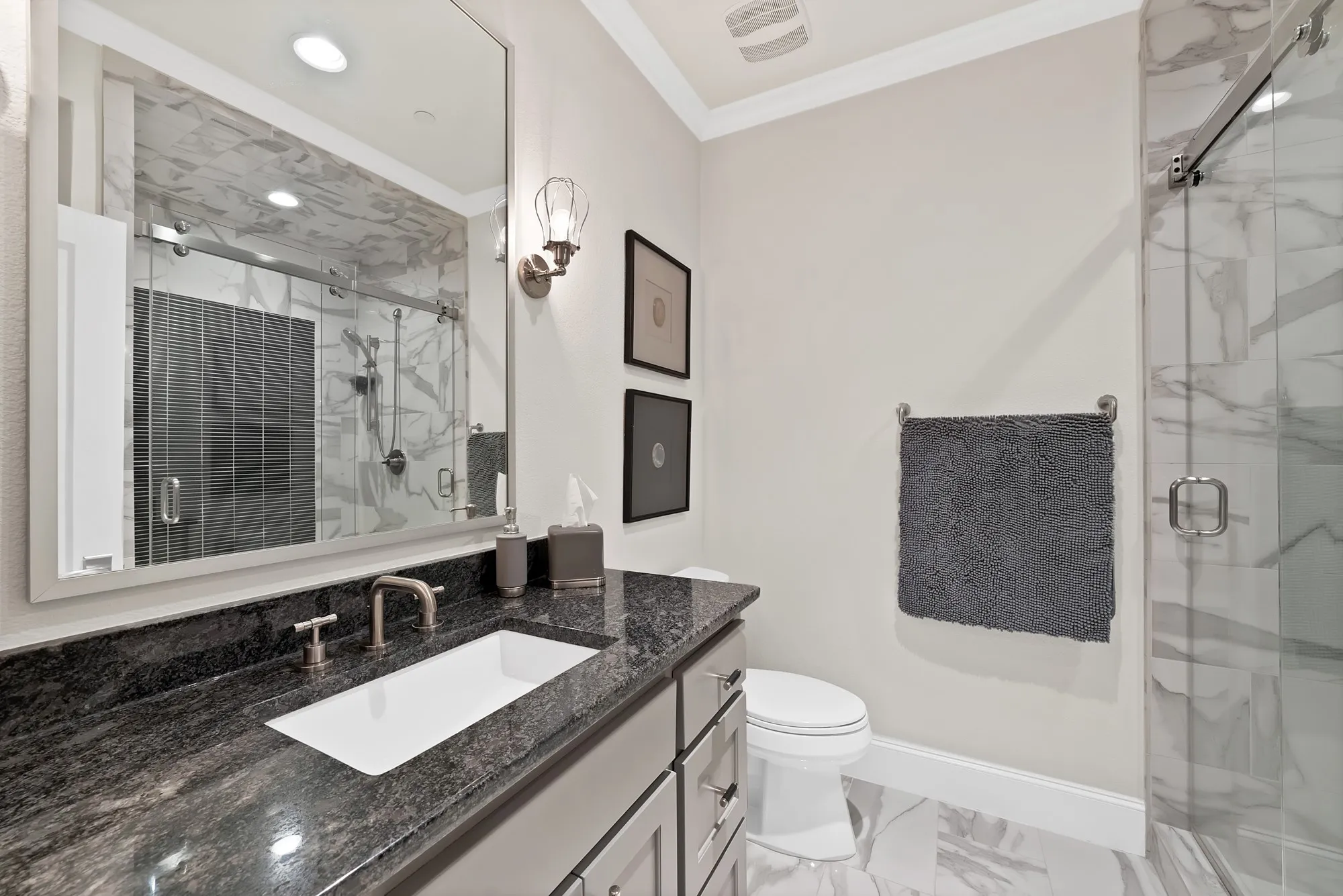 Single Family Residence For Sale in Denton County , 1752 Courtland Drive, Frisco, Texas 75034, 5 Bedroom, 7 Bathroom, 4 Garage spaces, 5,492 Sqft, built in 2017, mls#21279062, Real Estate Agent in Frisco, Homes For Sale in Denton county, Homes For Sale in Frisco, Realtor in Frisco Texas, Real Estate Brokerage Independent Realty Texas, Luminita Cordes Realtor