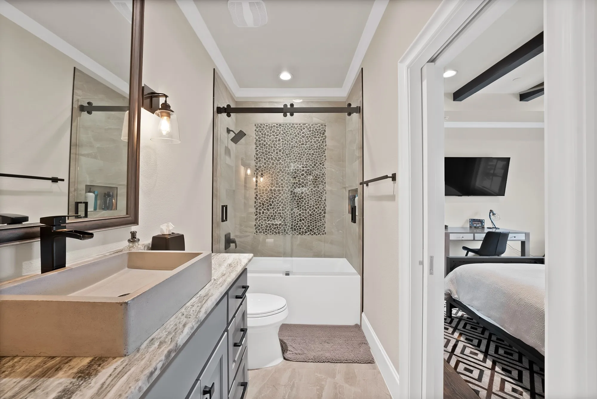 Single Family Residence For Sale in Denton County , 1752 Courtland Drive, Frisco, Texas 75034, 5 Bedroom, 7 Bathroom, 4 Garage spaces, 5,492 Sqft, built in 2017, mls#21279062, Real Estate Agent in Frisco, Homes For Sale in Denton county, Homes For Sale in Frisco, Realtor in Frisco Texas, Real Estate Brokerage Independent Realty Texas, Luminita Cordes Realtor
