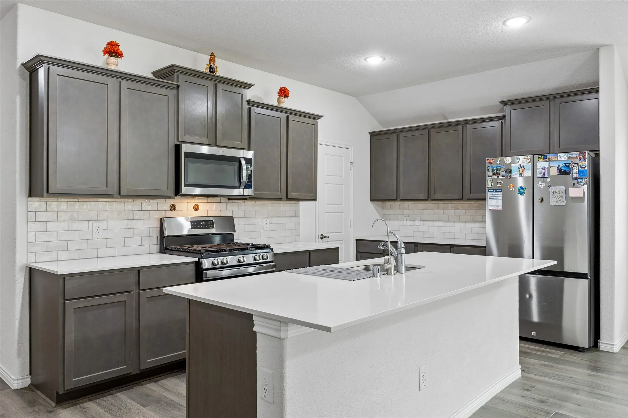 Single Family Residence For Sale in Denton County , 3910 Faulkner Avenue, Celina, Texas 76227, 4 Bedroom, 2 Bathroom, 2 Garage spaces, 2,069 Sqft, built in 2023, mls#21281842, Real Estate Agent in Celina, Homes For Sale in Denton county, Homes For Sale in Celina, Realtor in Celina Texas, Real Estate Brokerage Independent Realty Texas, Luminita Cordes Realtor