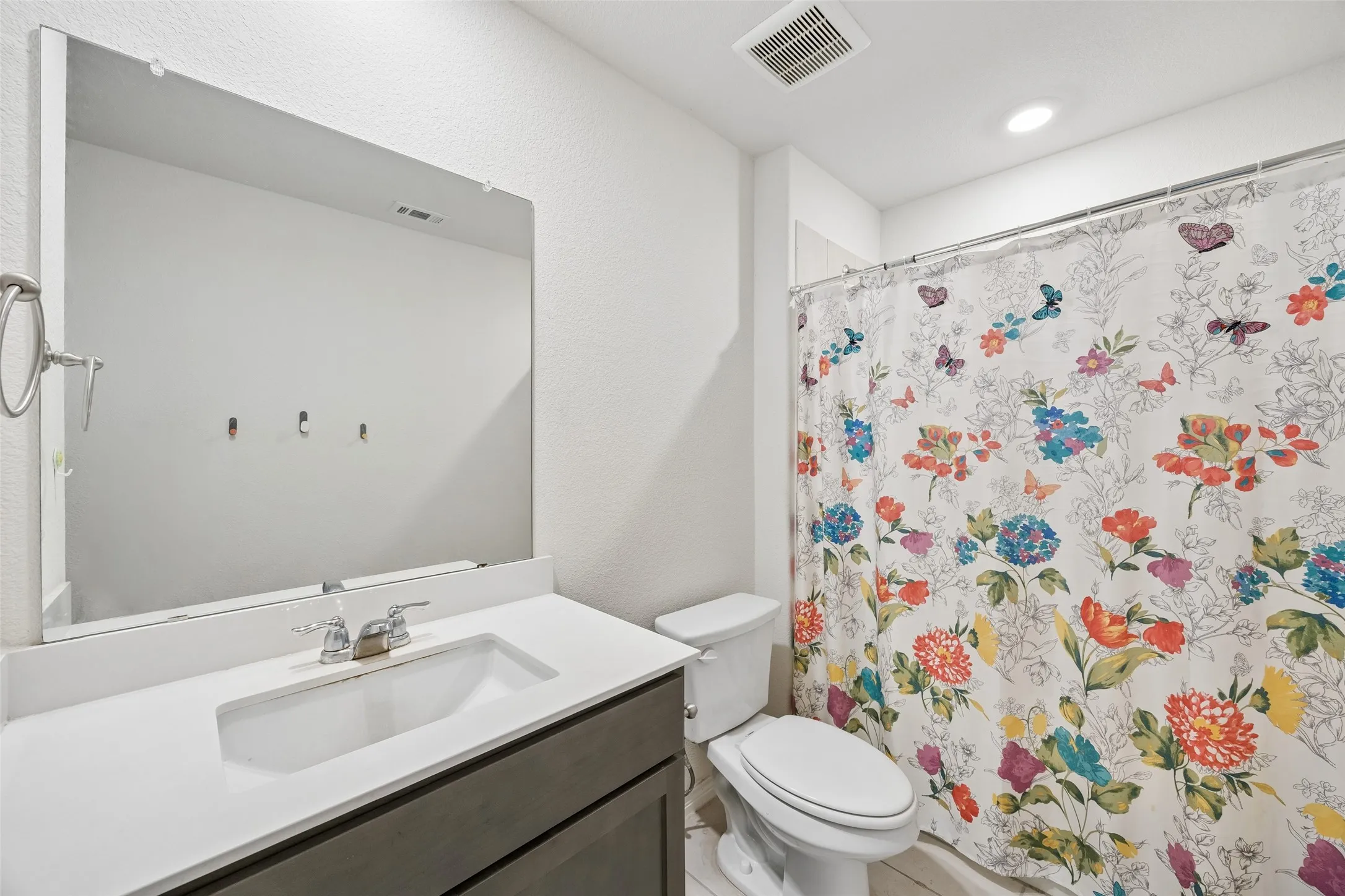 Single Family Residence For Sale in Denton County , 3910 Faulkner Avenue, Celina, Texas 76227, 4 Bedroom, 2 Bathroom, 2 Garage spaces, 2,069 Sqft, built in 2023, mls#21281842, Real Estate Agent in Celina, Homes For Sale in Denton county, Homes For Sale in Celina, Realtor in Celina Texas, Real Estate Brokerage Independent Realty Texas, Luminita Cordes Realtor