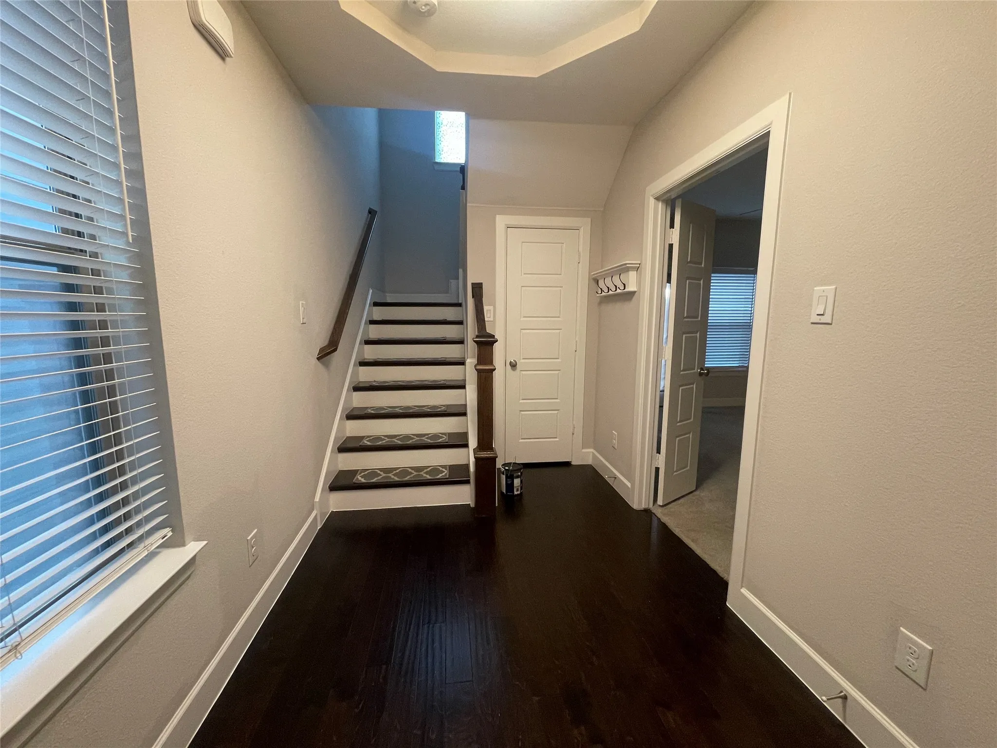 Single Family Residence For Rent in Dallas County , 5823 Orion Place, Dallas, Texas 75235, 3 Bedroom, 4 Bathroom, 2 Garage spaces, 2,145 Sqft, built in 2017, mls#21282470, Real Estate Agent in Dallas, Homes For Rent in Dallas county, Homes For Rent in Dallas, Realtor in Dallas Texas, Real Estate Brokerage Independent Realty Texas, Luminita Cordes Realtor