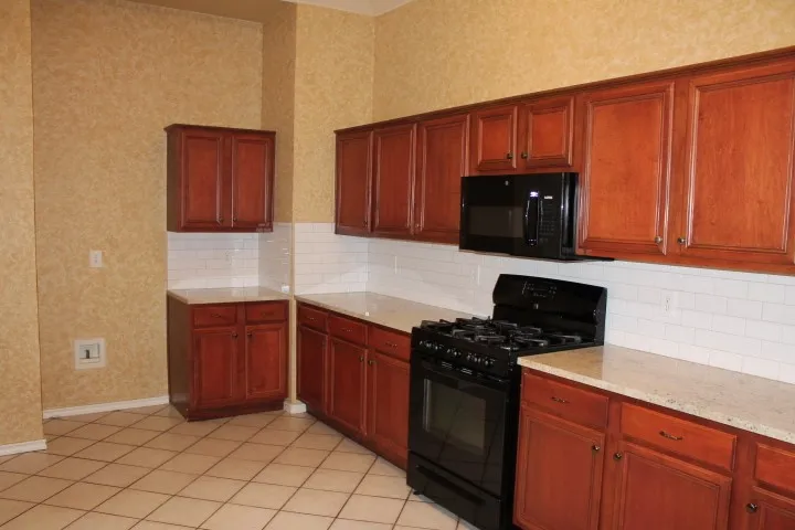 Single Family Residence For Rent in Collin County , 4829 Bull Run Drive, Plano, Texas 75093, 3 Bedroom, 2 Bathroom, 2 Garage spaces, 2,151 Sqft, built in 1995, mls#21282471, Real Estate Agent in Plano, Homes For Rent in Collin county, Homes For Rent in Plano, Realtor in Plano Texas, Real Estate Brokerage Independent Realty Texas, Luminita Cordes Realtor