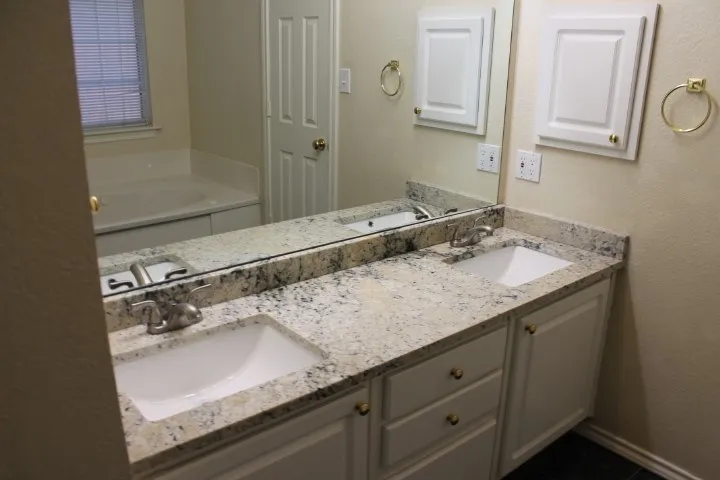 Single Family Residence For Rent in Collin County , 4829 Bull Run Drive, Plano, Texas 75093, 3 Bedroom, 2 Bathroom, 2 Garage spaces, 2,151 Sqft, built in 1995, mls#21282471, Real Estate Agent in Plano, Homes For Rent in Collin county, Homes For Rent in Plano, Realtor in Plano Texas, Real Estate Brokerage Independent Realty Texas, Luminita Cordes Realtor