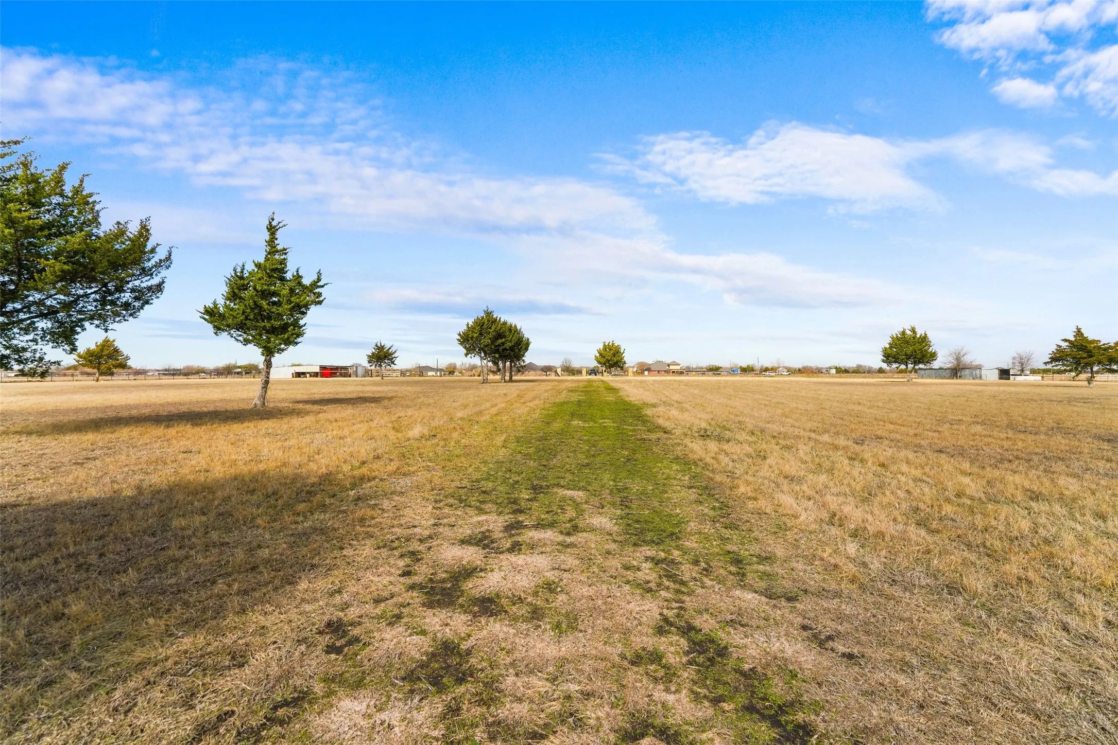 Unimproved Land For Sale in Dallas County , 710 E Reindeer Road, Lancaster, Texas 75146, 0, 0, Garage spaces, 0 Sqft, built in 0, mls#21282469, Real Estate Agent in Lancaster, Homes For Sale in Dallas county, Homes For Sale in Lancaster, Realtor in Lancaster Texas, Real Estate Brokerage Independent Realty Texas, Luminita Cordes Realtor