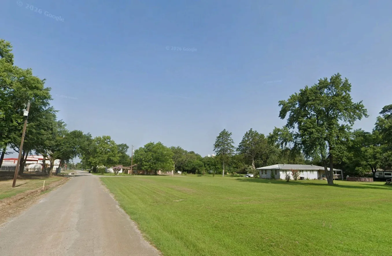 Single Family Residence For Sale in Van Zandt County , 9999 Stadium Street, Van, Texas 75790, 0, 0, Garage spaces, 9,999 Sqft, built in 0, mls#21282485, Real Estate Agent in Van, Homes For Sale in Van Zandt county, Homes For Sale in Van, Realtor in Van Texas, Real Estate Brokerage Independent Realty Texas, Luminita Cordes Realtor