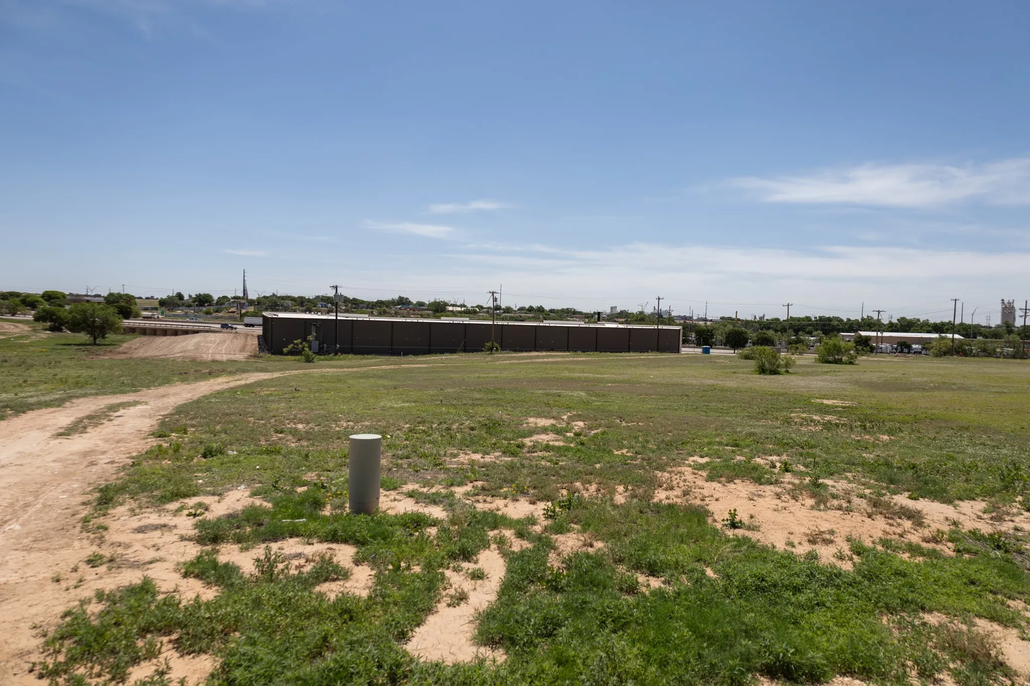 Unimproved Land For Sale in Lubbock County , 2102 N Ridge Road, Lubbock, Texas 79403, 0, 0, Garage spaces, 0 Sqft, built in 0, Price $364,000, mls#21282475, Real Estate Agent in Lubbock, Homes For Sale in Lubbock county, Homes For Sale in Lubbock, Realtor in Lubbock Texas, Real Estate Brokerage Independent Realty Texas, Luminita Cordes Realtor