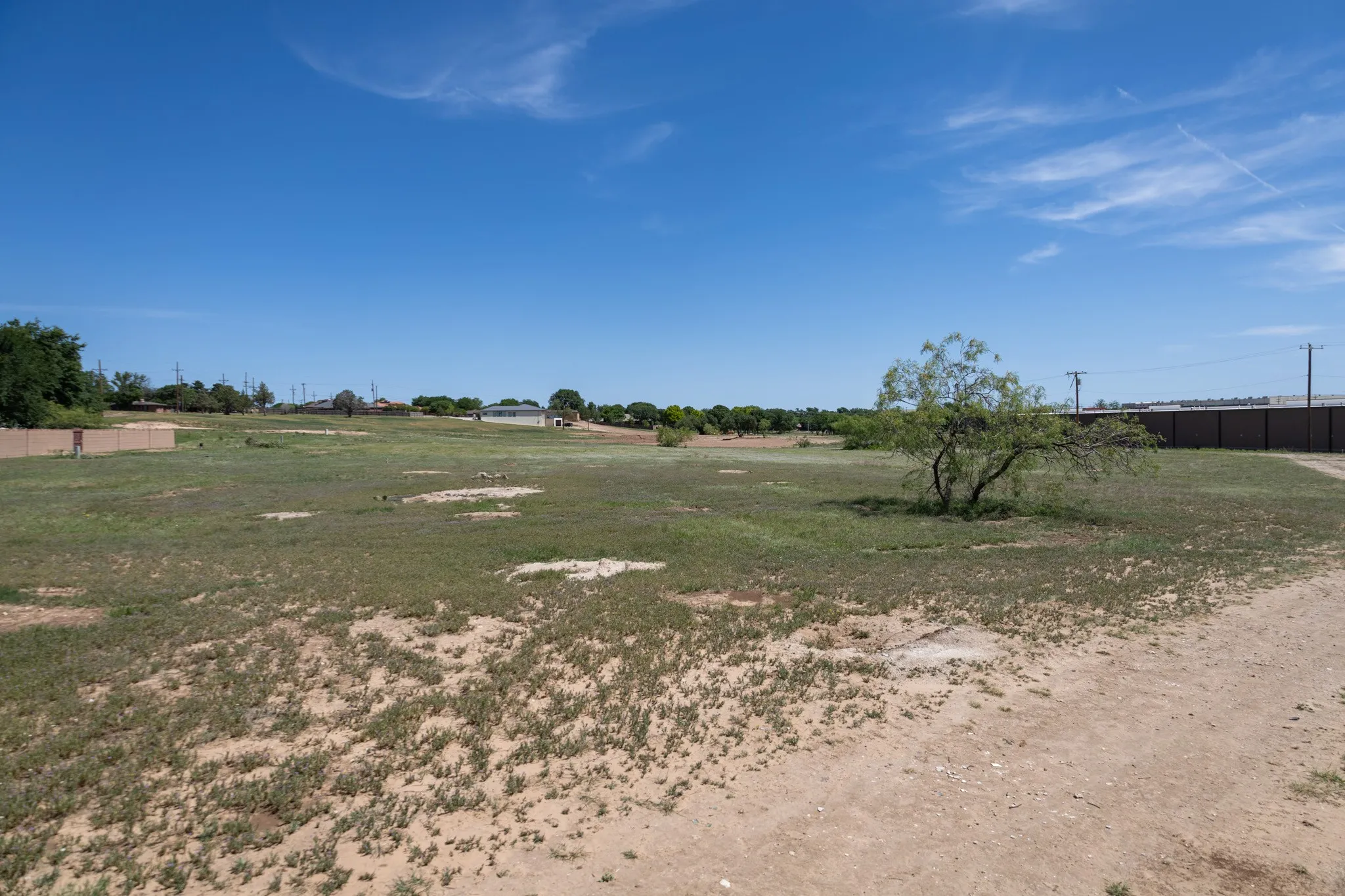 Unimproved Land For Sale in Lubbock County , 2102 N Ridge Road, Lubbock, Texas 79403, 0, 0, Garage spaces, 0 Sqft, built in 0, Price $364,000, mls#21282475, Real Estate Agent in Lubbock, Homes For Sale in Lubbock county, Homes For Sale in Lubbock, Realtor in Lubbock Texas, Real Estate Brokerage Independent Realty Texas, Luminita Cordes Realtor