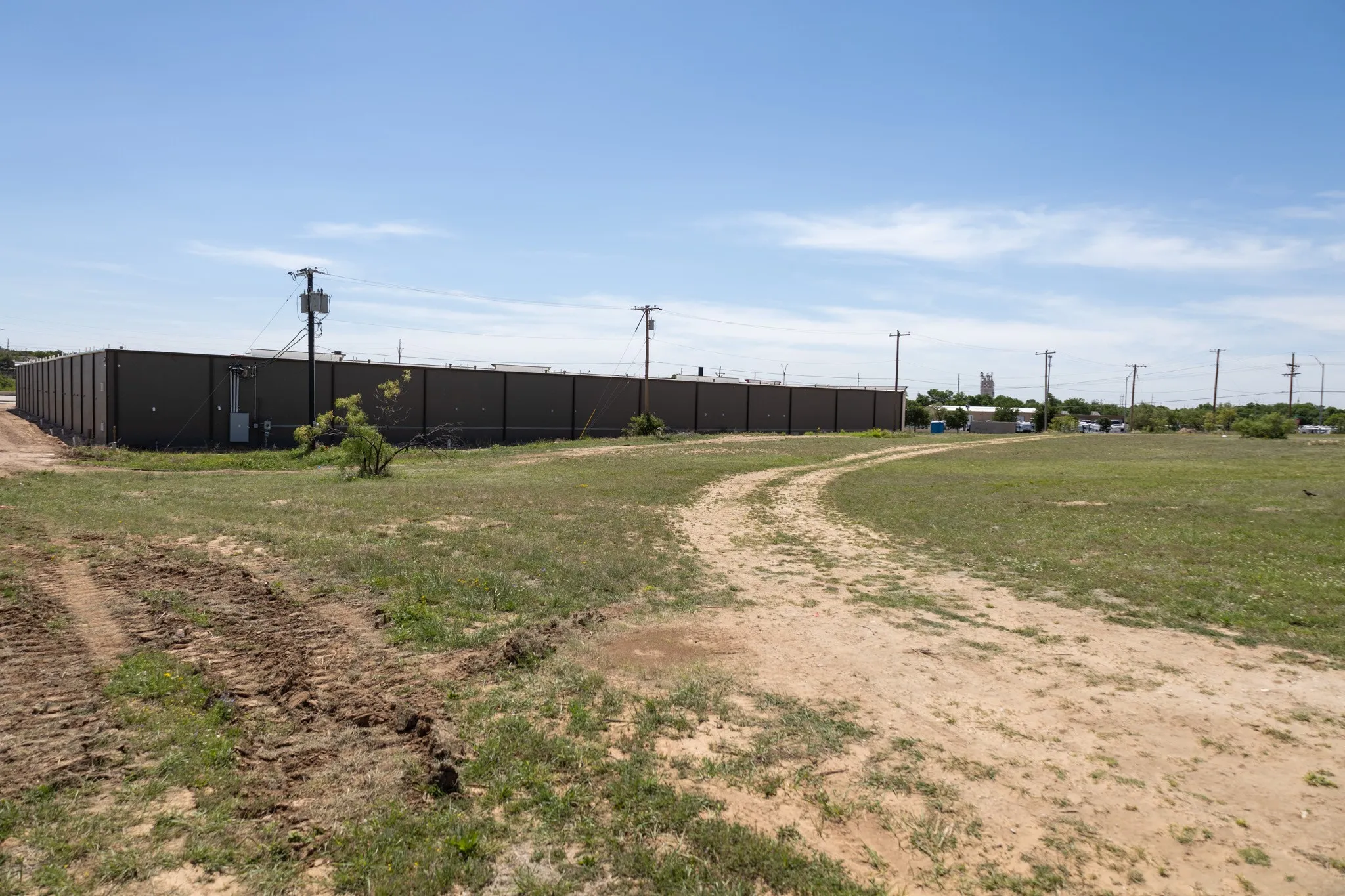 Unimproved Land For Sale in Lubbock County , 2102 N Ridge Road, Lubbock, Texas 79403, 0, 0, Garage spaces, 0 Sqft, built in 0, Price $364,000, mls#21282475, Real Estate Agent in Lubbock, Homes For Sale in Lubbock county, Homes For Sale in Lubbock, Realtor in Lubbock Texas, Real Estate Brokerage Independent Realty Texas, Luminita Cordes Realtor