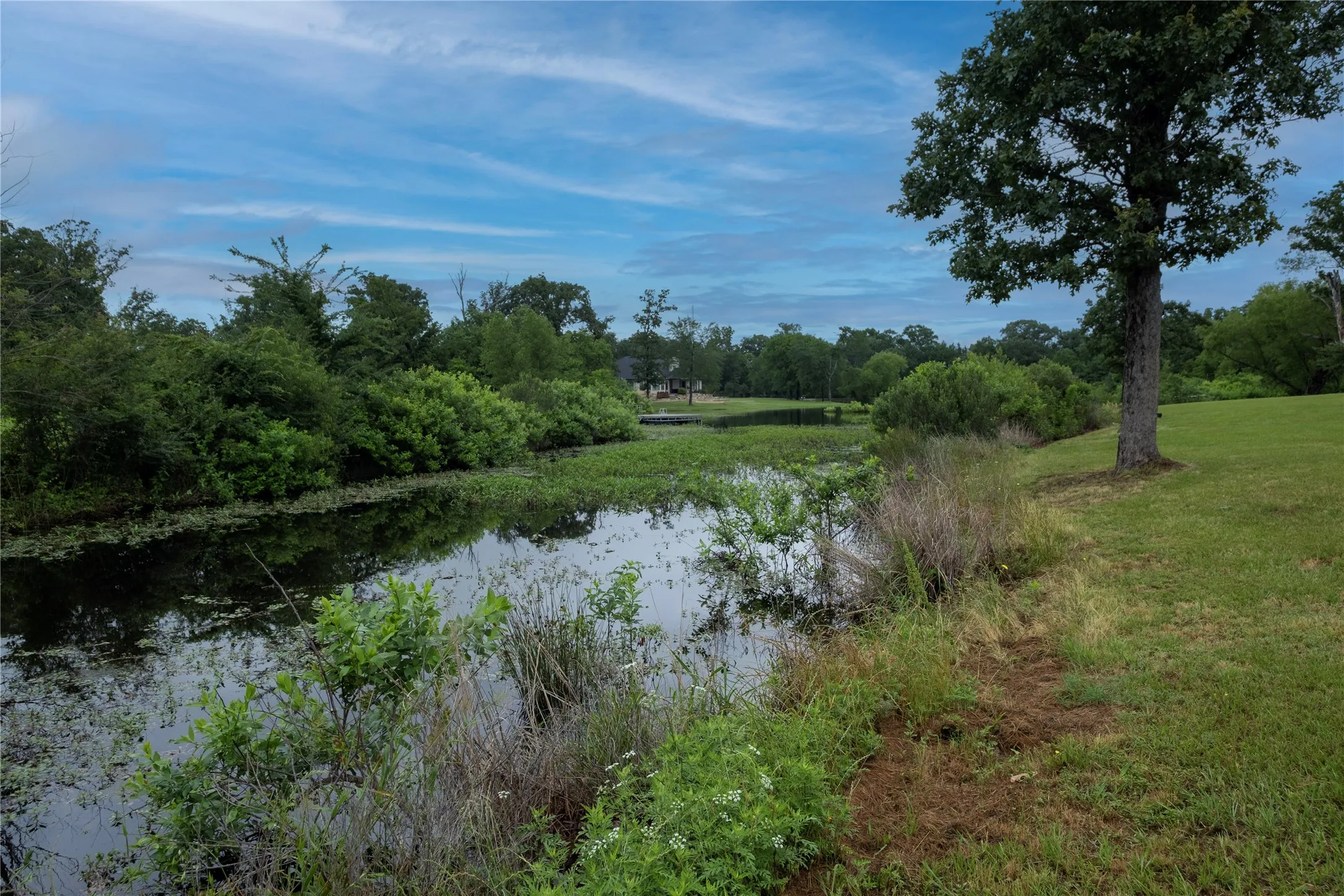 Single Family Residence For Sale in Van Zandt County , 786 Vz County Road 1803, Grand Saline, Texas 75140, 3 Bedroom, 3 Bathroom, 2 Garage spaces, 1,657 Sqft, built in 2005, mls#21282517, Real Estate Agent in Grand Saline, Homes For Sale in Van Zandt county, Homes For Sale in Grand Saline, Realtor in Grand Saline Texas, Real Estate Brokerage Independent Realty Texas, Luminita Cordes Realtor