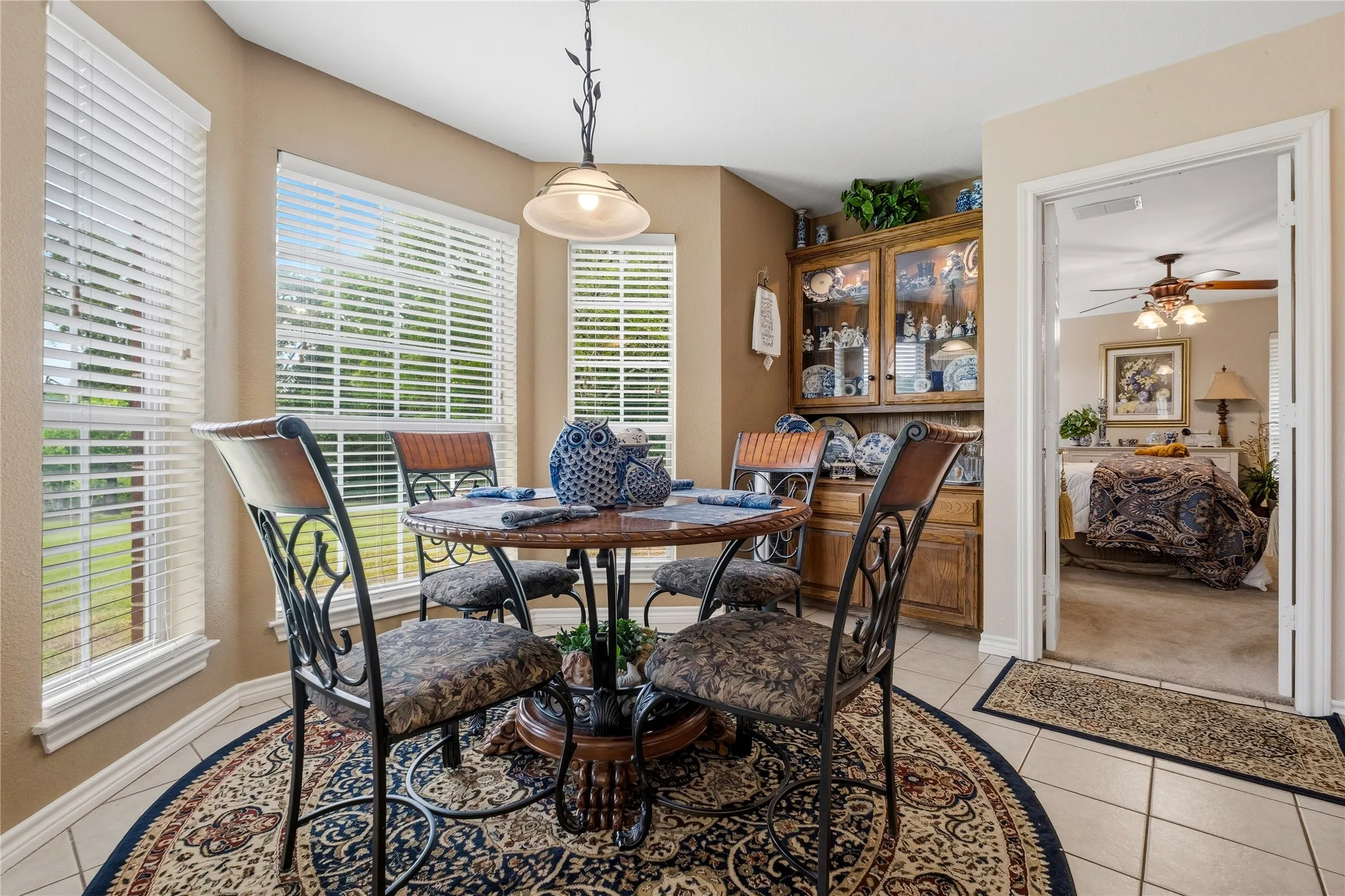 Single Family Residence For Sale in Van Zandt County , 786 Vz County Road 1803, Grand Saline, Texas 75140, 3 Bedroom, 3 Bathroom, 2 Garage spaces, 1,657 Sqft, built in 2005, mls#21282517, Real Estate Agent in Grand Saline, Homes For Sale in Van Zandt county, Homes For Sale in Grand Saline, Realtor in Grand Saline Texas, Real Estate Brokerage Independent Realty Texas, Luminita Cordes Realtor