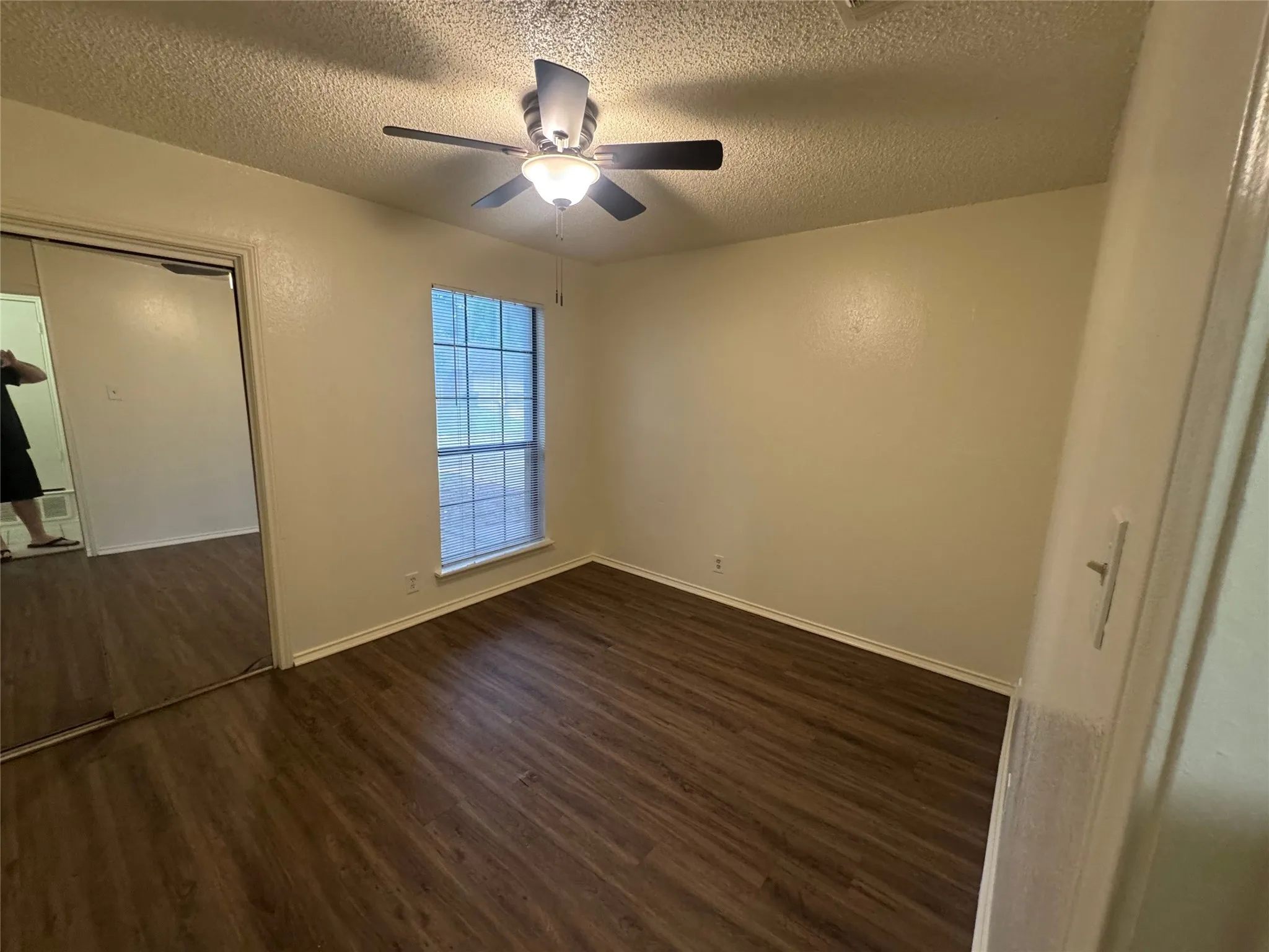 Single Family Residence For Rent in Tarrant County , 5604 Fireside Drive, Arlington, Texas 76016, 3 Bedroom, 2 Bathroom, 2 Garage spaces, 1,426 Sqft, built in 1978, mls#21282525, Real Estate Agent in Arlington, Homes For Rent in Tarrant county, Homes For Rent in Arlington, Realtor in Arlington Texas, Real Estate Brokerage Independent Realty Texas, Luminita Cordes Realtor