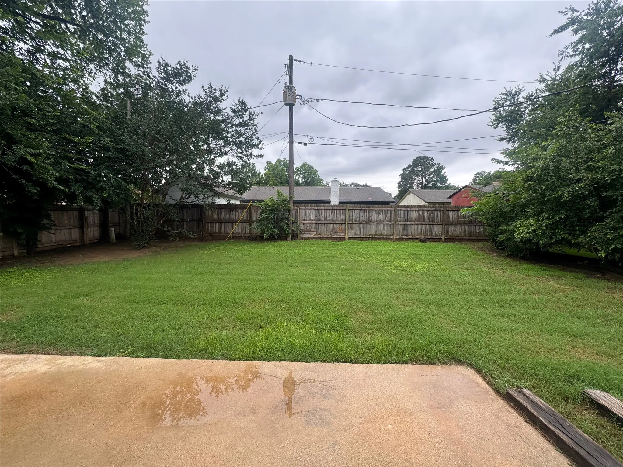 Single Family Residence For Rent in Tarrant County , 5604 Fireside Drive, Arlington, Texas 76016, 3 Bedroom, 2 Bathroom, 2 Garage spaces, 1,426 Sqft, built in 1978, mls#21282525, Real Estate Agent in Arlington, Homes For Rent in Tarrant county, Homes For Rent in Arlington, Realtor in Arlington Texas, Real Estate Brokerage Independent Realty Texas, Luminita Cordes Realtor