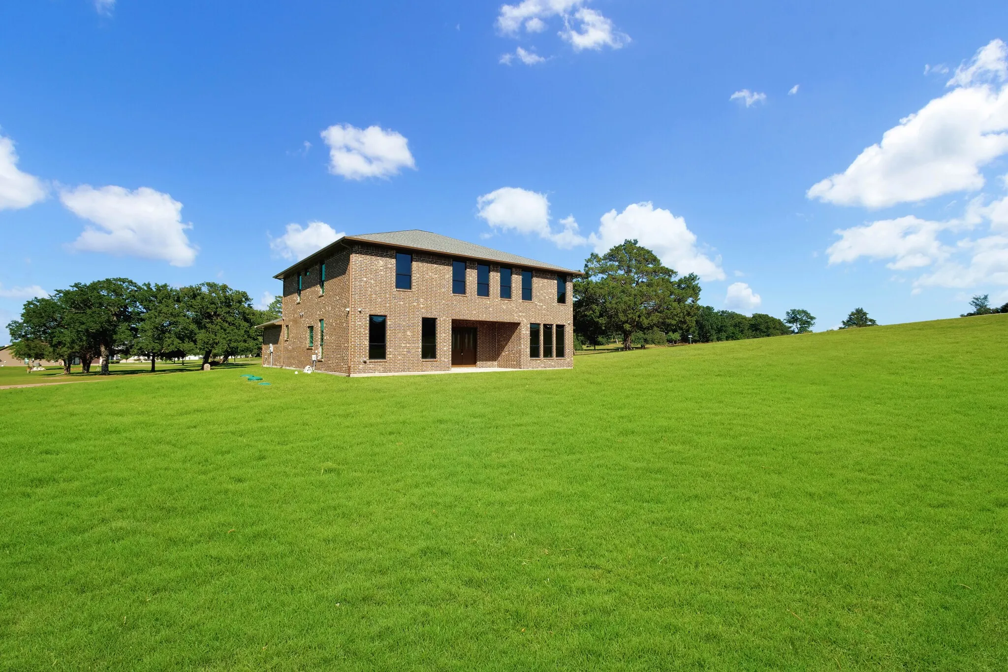 Single Family Residence For Sale in Navarro County , 101 Crepe Myrtle, Corsicana, Texas 75109, 5 Bedroom, 5 Bathroom, 2 Garage spaces, 3,973 Sqft, built in 2024, mls#21265080, Real Estate Agent in Corsicana, Homes For Sale in Navarro county, Homes For Sale in Corsicana, Realtor in Corsicana Texas, Real Estate Brokerage Independent Realty Texas, Luminita Cordes Realtor