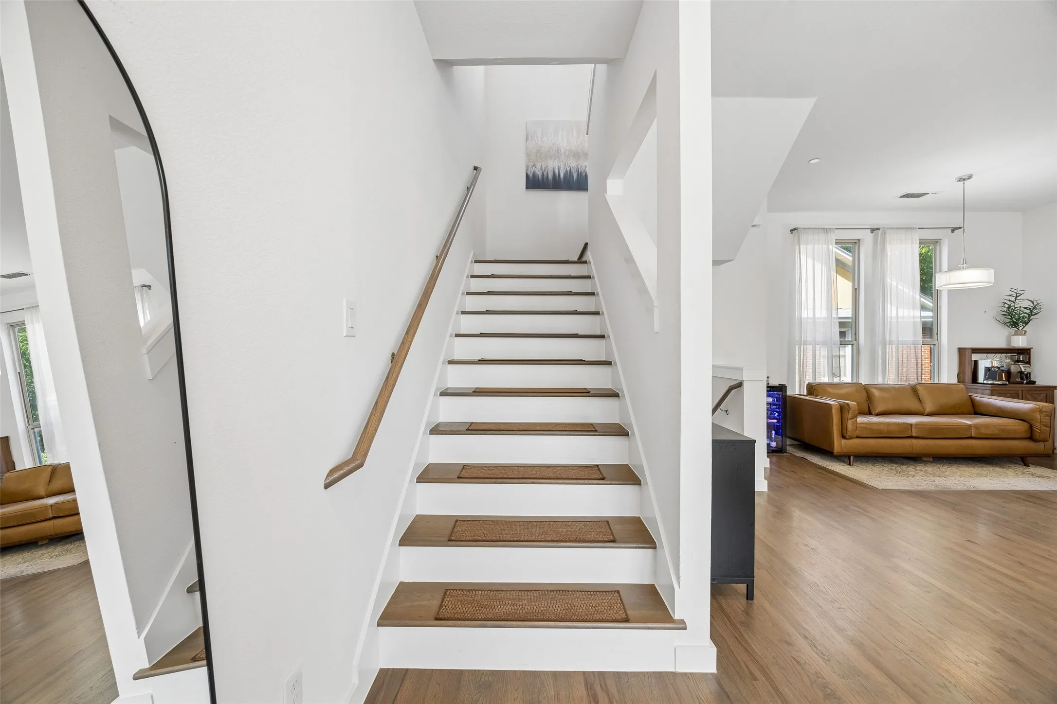 Condominium For Sale in Dallas County , 5734 Oram Street 102, Dallas, Texas 75206, 2 Bedroom, 3 Bathroom, 2 Garage spaces, 1,701 Sqft, built in 2017, mls#21282473, Real Estate Agent in Dallas, Homes For Sale in Dallas county, Homes For Sale in Dallas, Realtor in Dallas Texas, Real Estate Brokerage Independent Realty Texas, Luminita Cordes Realtor