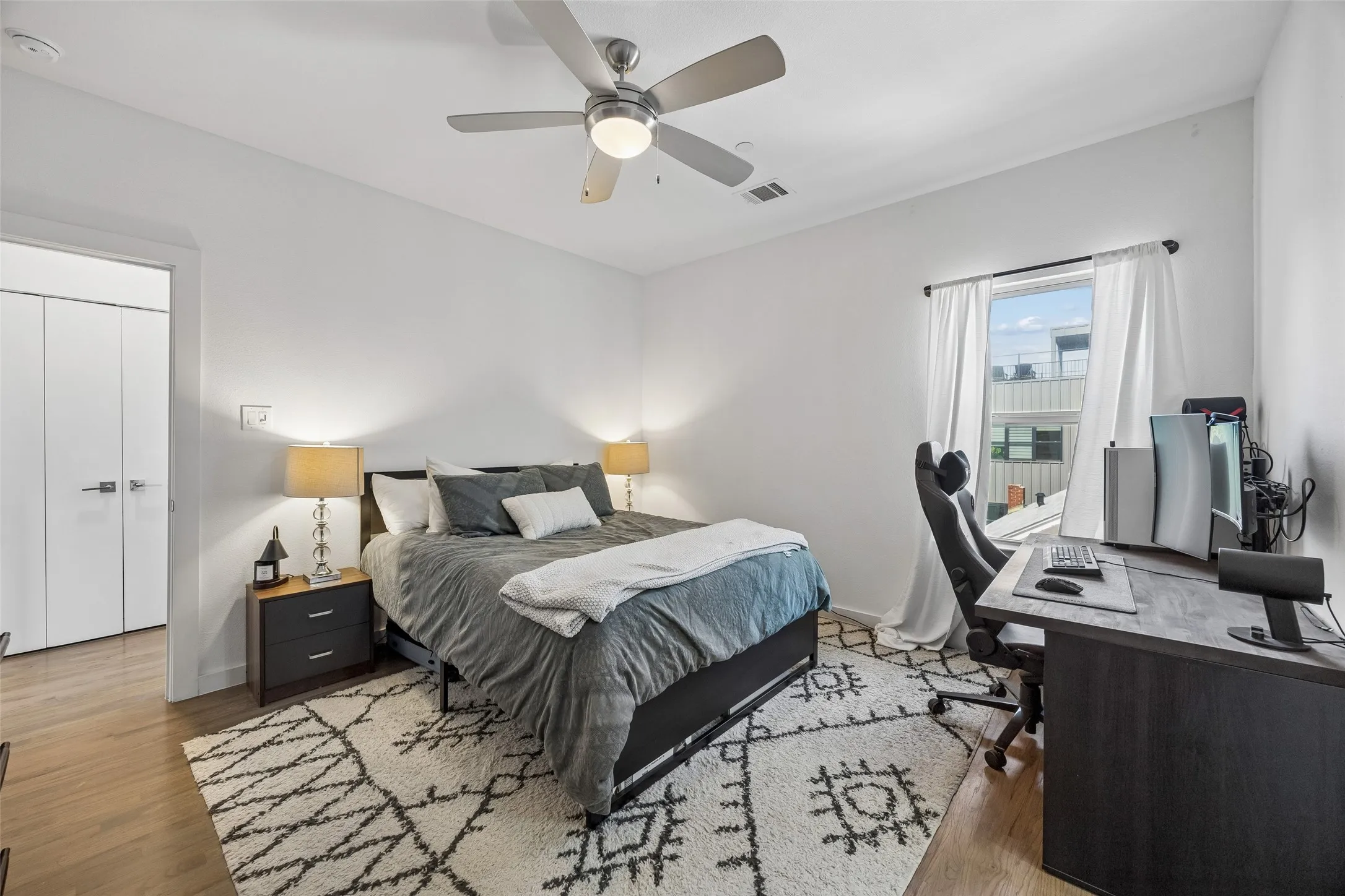 Condominium For Sale in Dallas County , 5734 Oram Street 102, Dallas, Texas 75206, 2 Bedroom, 3 Bathroom, 2 Garage spaces, 1,701 Sqft, built in 2017, mls#21282473, Real Estate Agent in Dallas, Homes For Sale in Dallas county, Homes For Sale in Dallas, Realtor in Dallas Texas, Real Estate Brokerage Independent Realty Texas, Luminita Cordes Realtor
