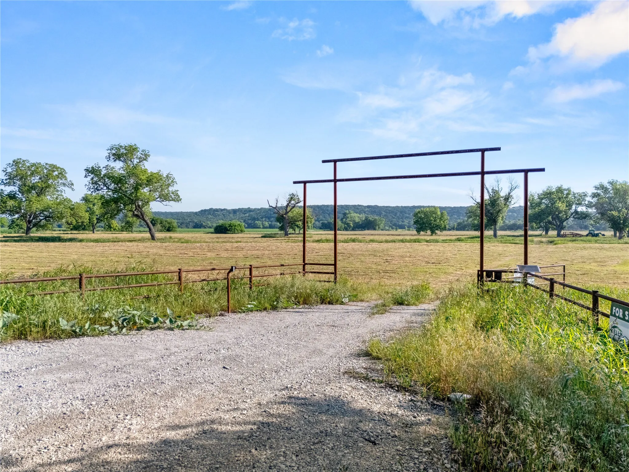 Retail For Sale in Bosque County , 32.07 ac. Riverfront TBD Hwy 6, Valley Mills, Texas 76689, 0, 0, Garage spaces, 0 Sqft, built in 0, Price $499,980, mls#21282549, Real Estate Agent in Valley Mills, Homes For Sale in Bosque county, Homes For Sale in Valley Mills, Realtor in Valley Mills Texas, Real Estate Brokerage Independent Realty Texas, Luminita Cordes Realtor