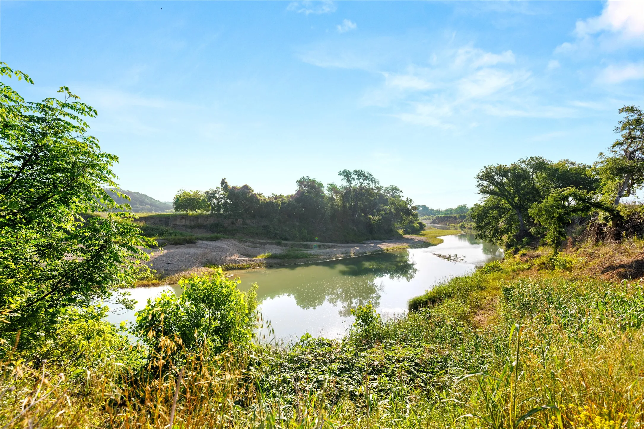 Retail For Sale in Bosque County , 32.07 ac. Riverfront TBD Hwy 6, Valley Mills, Texas 76689, 0, 0, Garage spaces, 0 Sqft, built in 0, Price $499,980, mls#21282549, Real Estate Agent in Valley Mills, Homes For Sale in Bosque county, Homes For Sale in Valley Mills, Realtor in Valley Mills Texas, Real Estate Brokerage Independent Realty Texas, Luminita Cordes Realtor