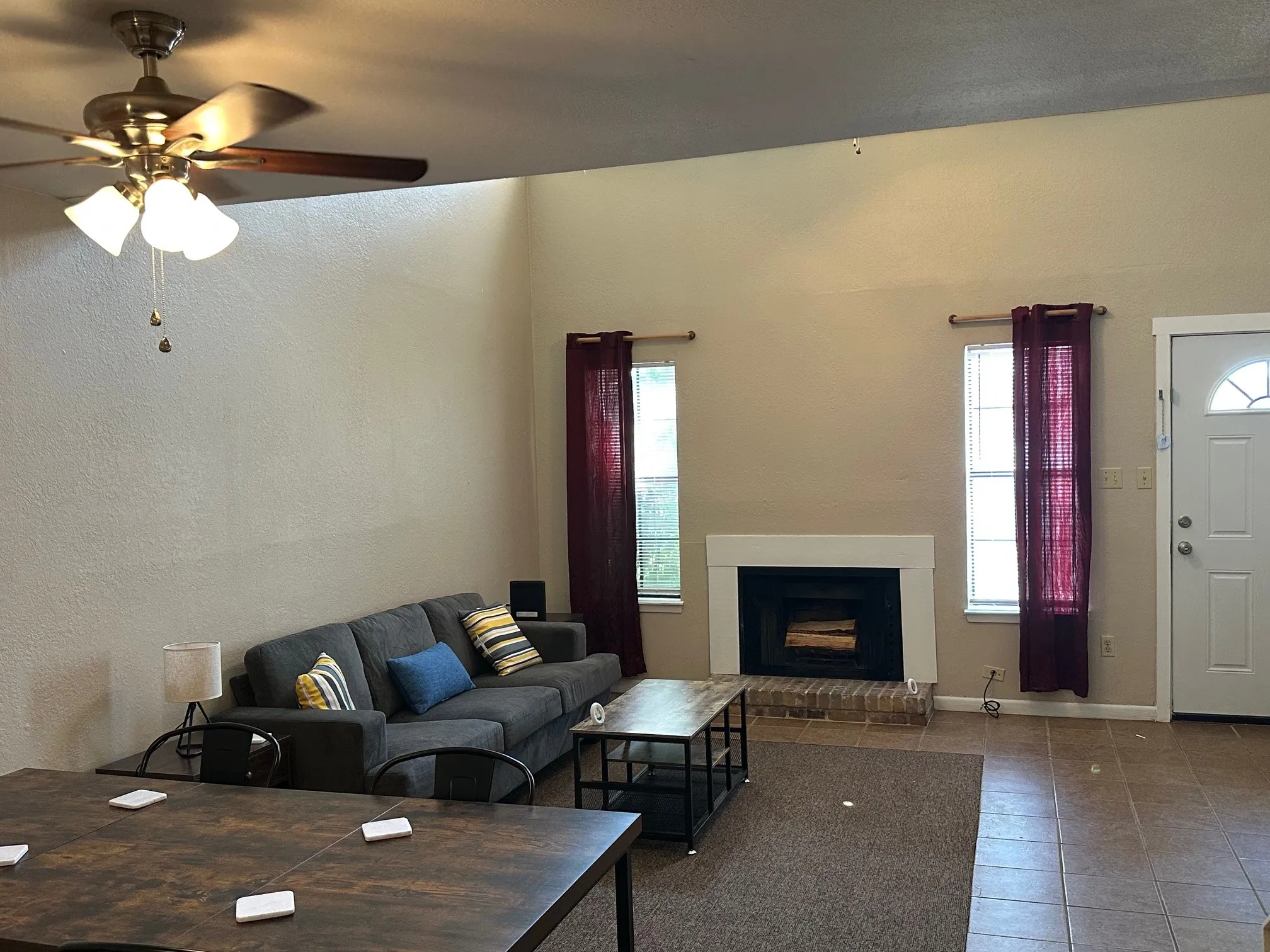 Townhouse For Rent in Taylor County , 921 Bruce Way, Abilene, Texas 79601, 3 Bedrooms, 2 Bathrooms, Garage spaces, 1,156 Sqft, built in 1983, Price $3,200, mls#21282602, Real Estate Agent in Abilene, Homes For Rent in Taylor county, Homes For Rent in Abilene, Realtor in Abilene Texas, Real Estate Brokerage Independent Realty Texas, Luminita Cordes Realtor