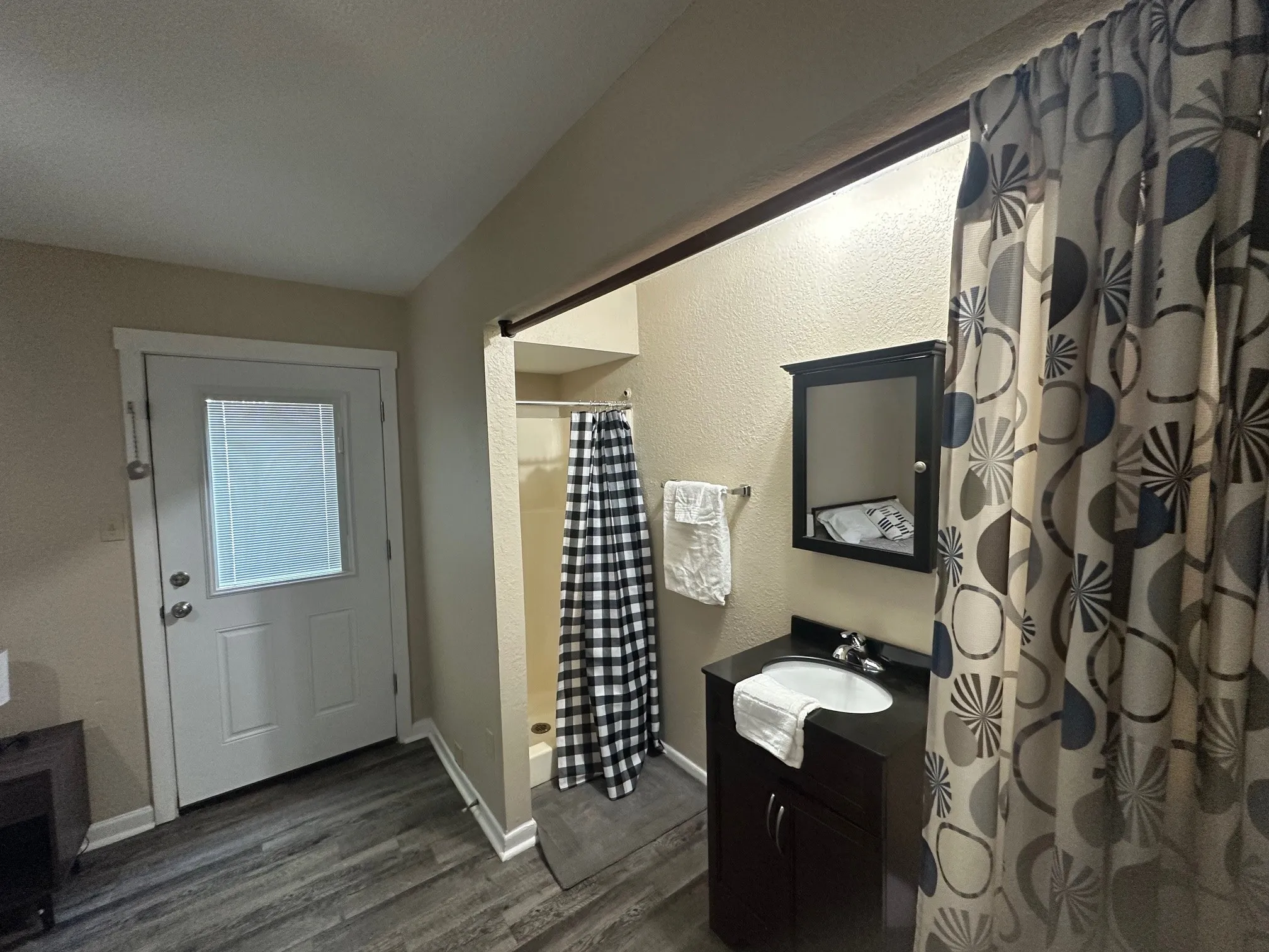 Townhouse For Rent in Taylor County , 921 Bruce Way, Abilene, Texas 79601, 3 Bedrooms, 2 Bathrooms, Garage spaces, 1,156 Sqft, built in 1983, Price $3,200, mls#21282602, Real Estate Agent in Abilene, Homes For Rent in Taylor county, Homes For Rent in Abilene, Realtor in Abilene Texas, Real Estate Brokerage Independent Realty Texas, Luminita Cordes Realtor