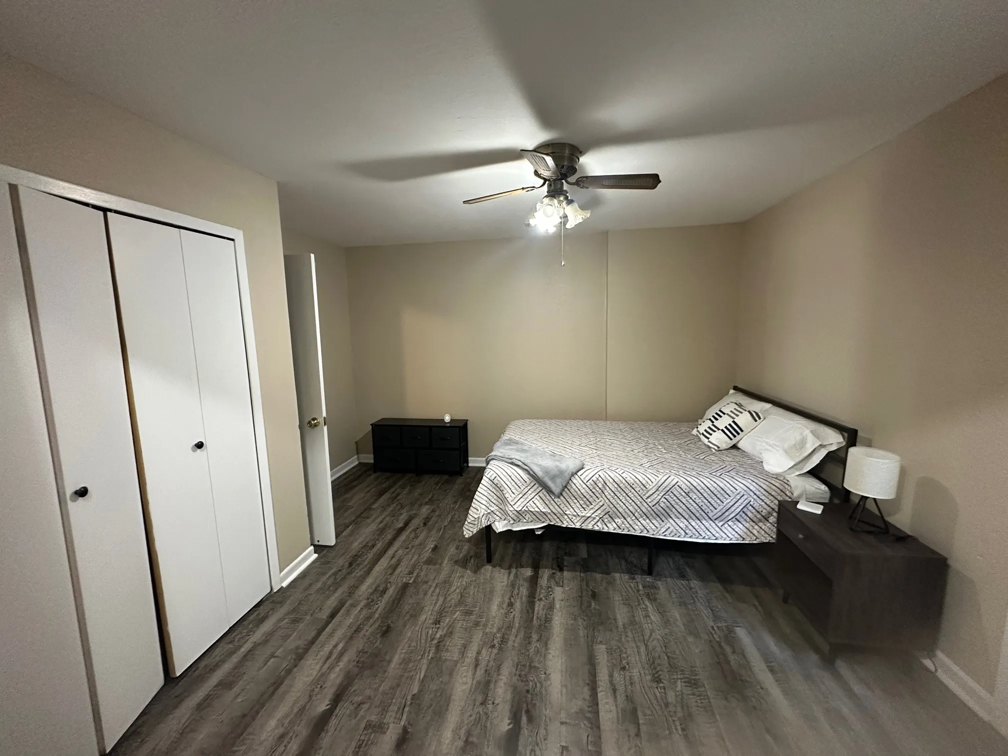 Townhouse For Rent in Taylor County , 921 Bruce Way, Abilene, Texas 79601, 3 Bedrooms, 2 Bathrooms, Garage spaces, 1,156 Sqft, built in 1983, Price $3,200, mls#21282602, Real Estate Agent in Abilene, Homes For Rent in Taylor county, Homes For Rent in Abilene, Realtor in Abilene Texas, Real Estate Brokerage Independent Realty Texas, Luminita Cordes Realtor