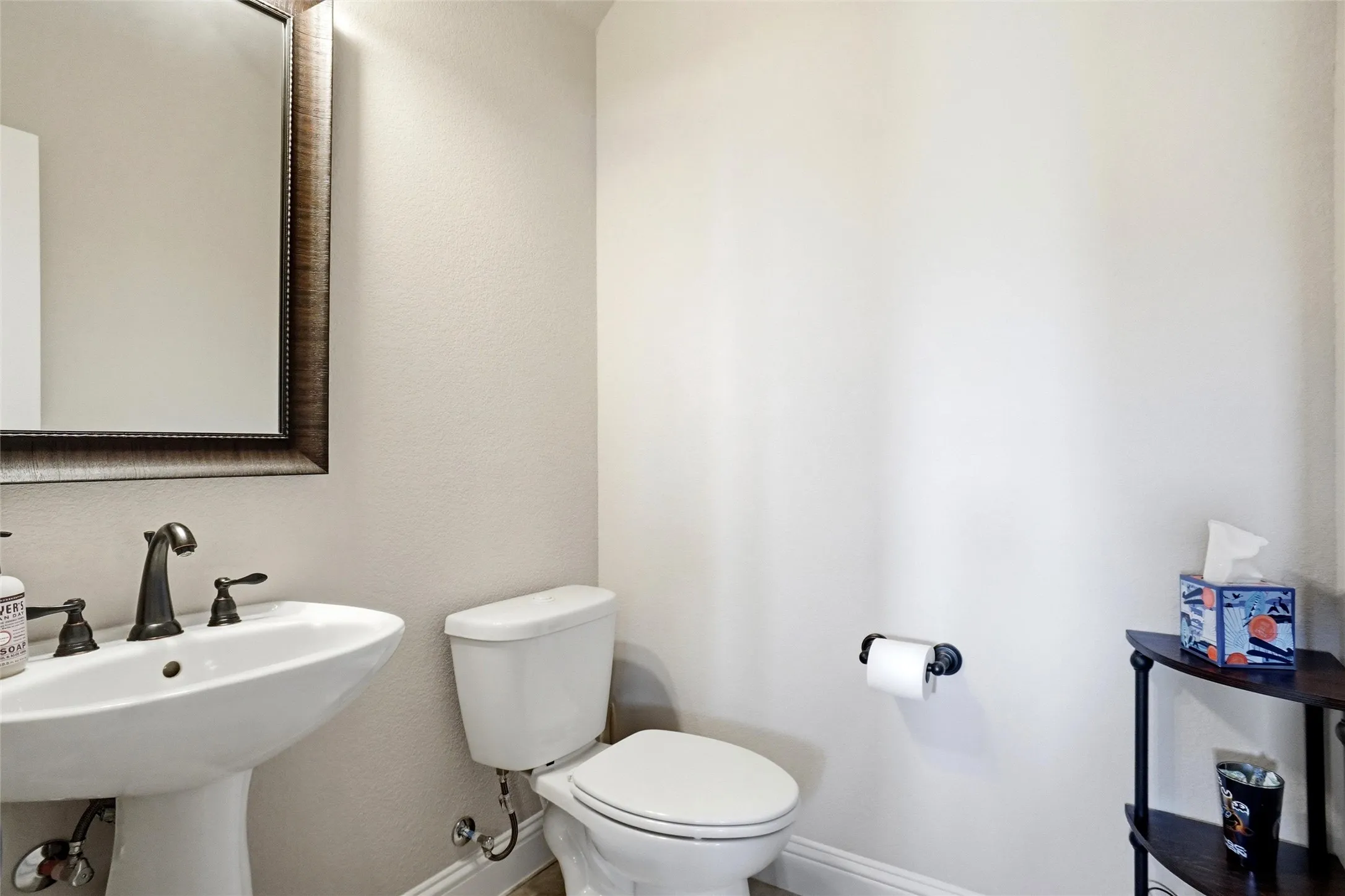 Single Family Residence For Sale in Parker County , 481 Addison Drive, Weatherford, Texas 76087, 4 Bedroom, 3 Bathroom, 3 Garage spaces, 2,913 Sqft, built in 2015, mls#21272163, Real Estate Agent in Weatherford, Homes For Sale in Parker county, Homes For Sale in Weatherford, Realtor in Weatherford Texas, Real Estate Brokerage Independent Realty Texas, Luminita Cordes Realtor