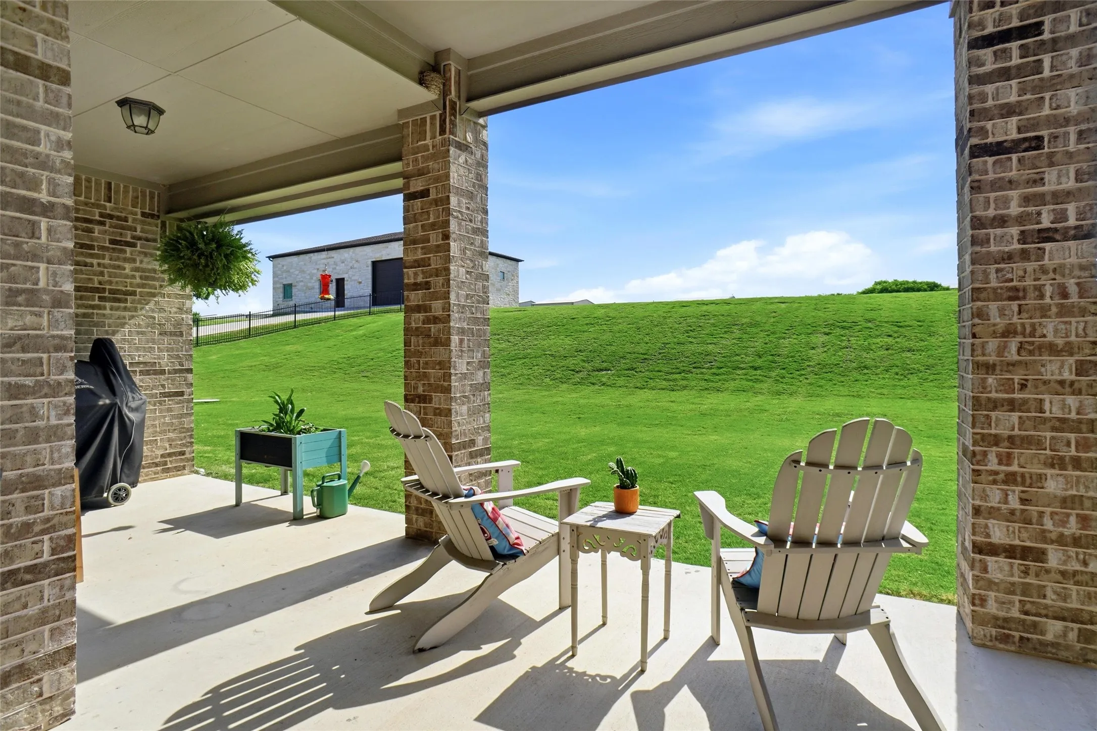 Single Family Residence For Sale in Parker County , 481 Addison Drive, Weatherford, Texas 76087, 4 Bedroom, 3 Bathroom, 3 Garage spaces, 2,913 Sqft, built in 2015, mls#21272163, Real Estate Agent in Weatherford, Homes For Sale in Parker county, Homes For Sale in Weatherford, Realtor in Weatherford Texas, Real Estate Brokerage Independent Realty Texas, Luminita Cordes Realtor