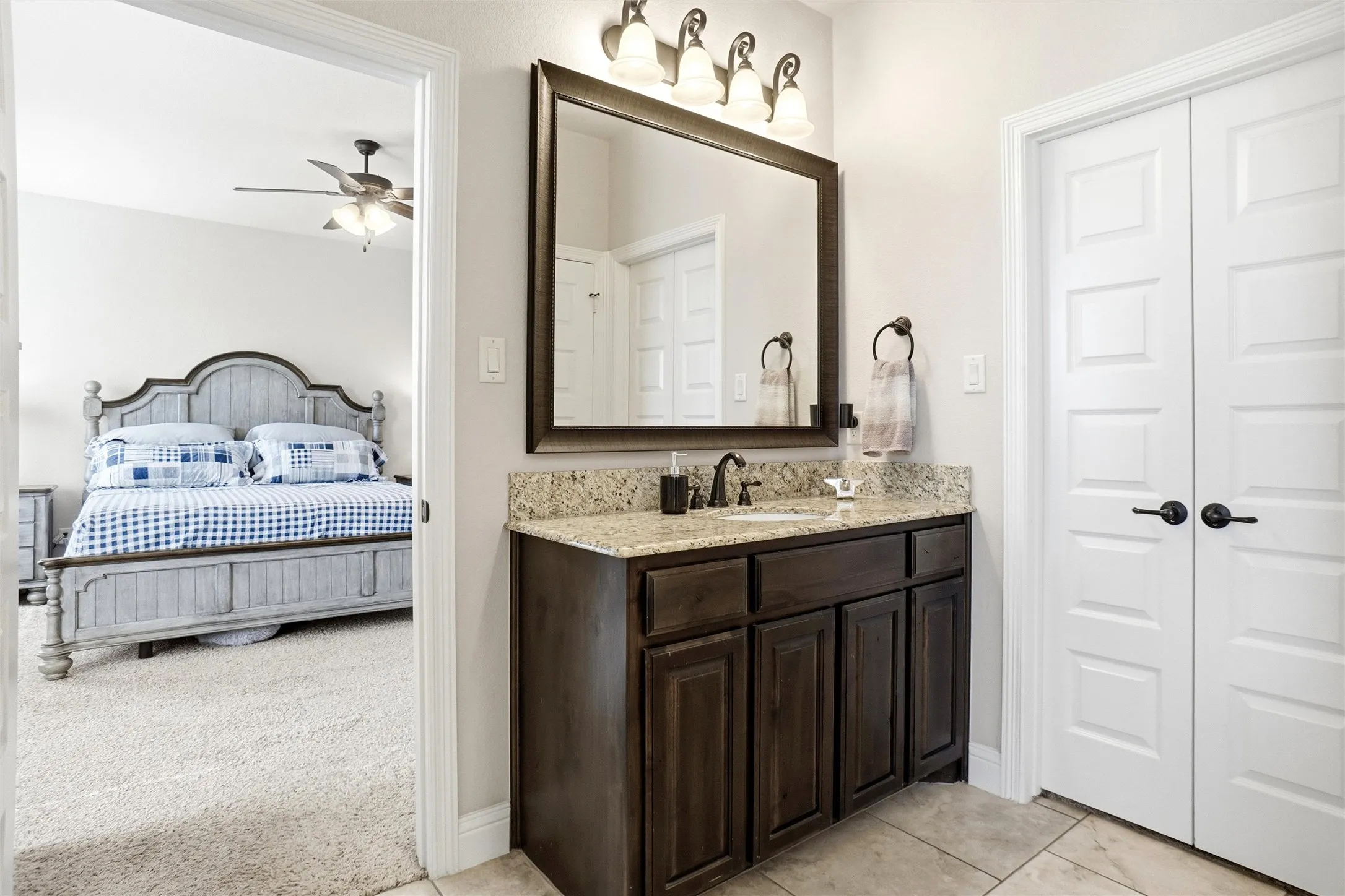 Single Family Residence For Sale in Parker County , 481 Addison Drive, Weatherford, Texas 76087, 4 Bedroom, 3 Bathroom, 3 Garage spaces, 2,913 Sqft, built in 2015, mls#21272163, Real Estate Agent in Weatherford, Homes For Sale in Parker county, Homes For Sale in Weatherford, Realtor in Weatherford Texas, Real Estate Brokerage Independent Realty Texas, Luminita Cordes Realtor