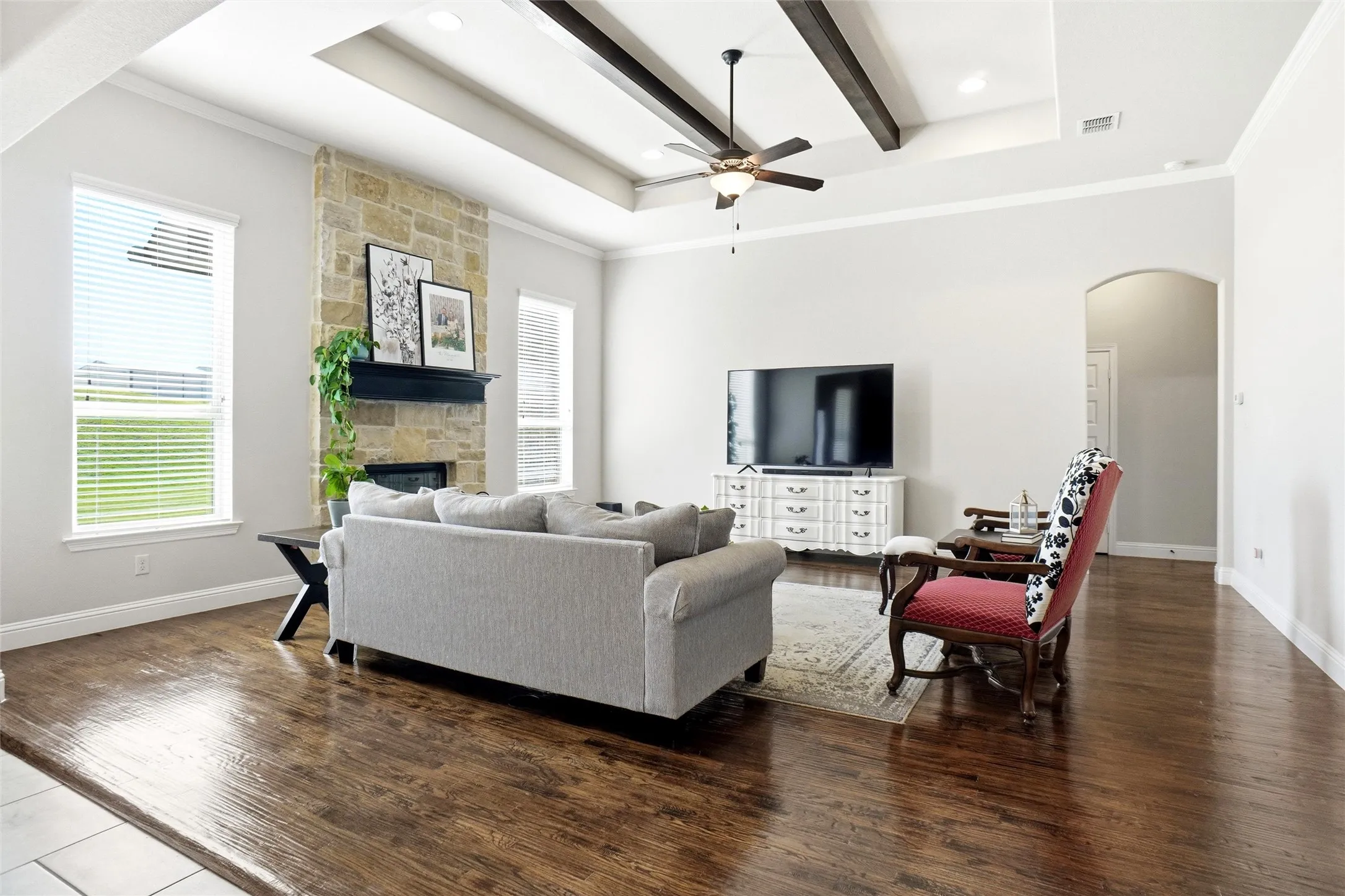 Single Family Residence For Sale in Parker County , 481 Addison Drive, Weatherford, Texas 76087, 4 Bedroom, 3 Bathroom, 3 Garage spaces, 2,913 Sqft, built in 2015, mls#21272163, Real Estate Agent in Weatherford, Homes For Sale in Parker county, Homes For Sale in Weatherford, Realtor in Weatherford Texas, Real Estate Brokerage Independent Realty Texas, Luminita Cordes Realtor