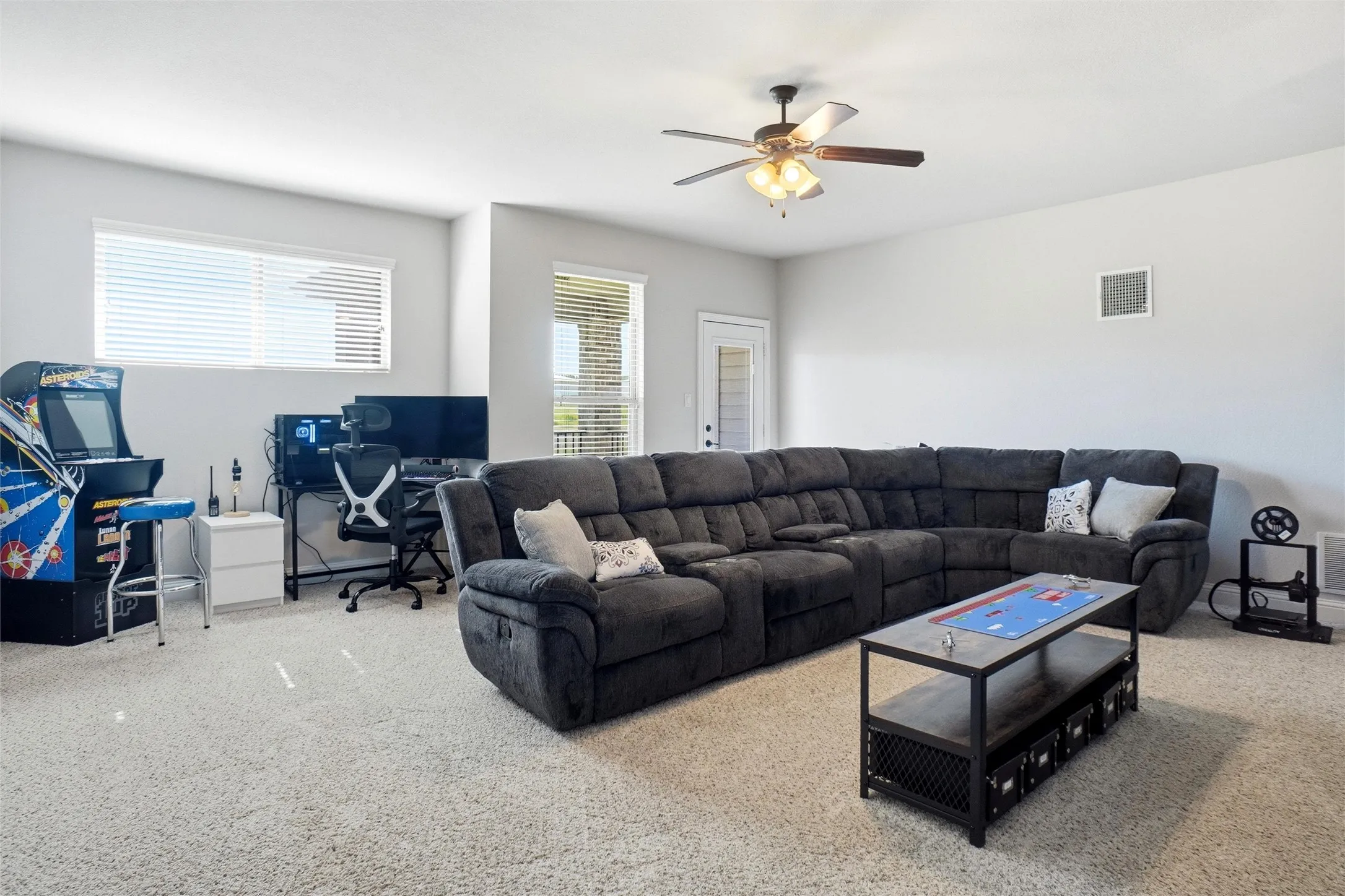 Single Family Residence For Sale in Parker County , 481 Addison Drive, Weatherford, Texas 76087, 4 Bedroom, 3 Bathroom, 3 Garage spaces, 2,913 Sqft, built in 2015, mls#21272163, Real Estate Agent in Weatherford, Homes For Sale in Parker county, Homes For Sale in Weatherford, Realtor in Weatherford Texas, Real Estate Brokerage Independent Realty Texas, Luminita Cordes Realtor