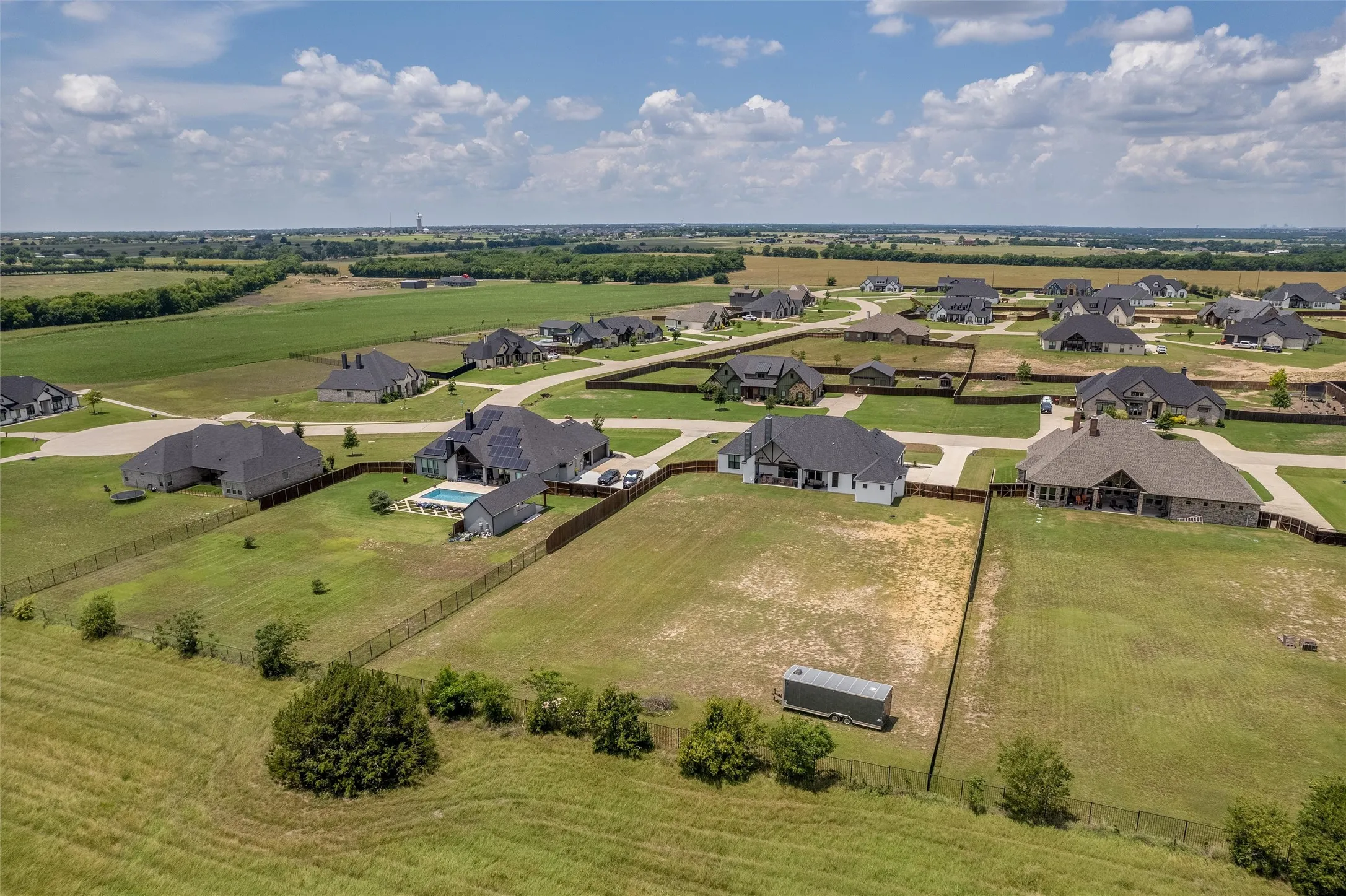 Single Family Residence For Sale in Ellis County , 410 Dove Meadow Trail, Waxahachie, Texas 75167, 4 Bedroom, 3 Bathroom, 3 Garage spaces, 3,047 Sqft, built in 2024, mls#21282083, Real Estate Agent in Waxahachie, Homes For Sale in Ellis county, Homes For Sale in Waxahachie, Realtor in Waxahachie Texas, Real Estate Brokerage Independent Realty Texas, Luminita Cordes Realtor