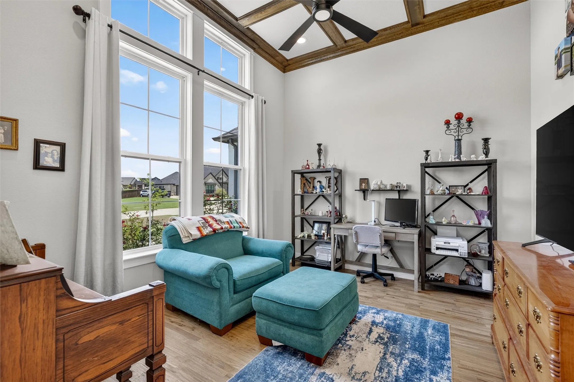 Single Family Residence For Sale in Ellis County , 410 Dove Meadow Trail, Waxahachie, Texas 75167, 4 Bedroom, 3 Bathroom, 3 Garage spaces, 3,047 Sqft, built in 2024, mls#21282083, Real Estate Agent in Waxahachie, Homes For Sale in Ellis county, Homes For Sale in Waxahachie, Realtor in Waxahachie Texas, Real Estate Brokerage Independent Realty Texas, Luminita Cordes Realtor