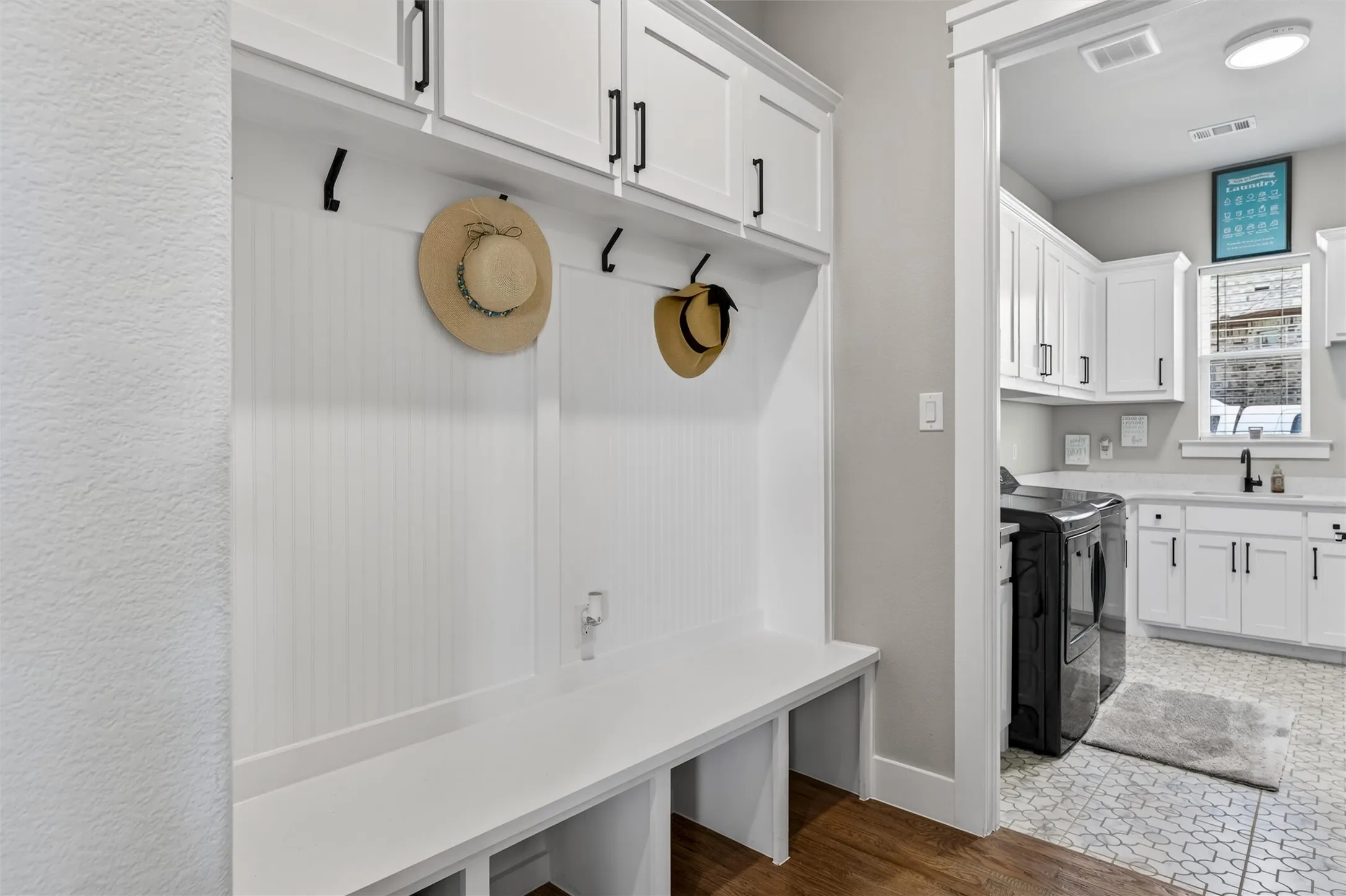 Single Family Residence For Sale in Ellis County , 410 Dove Meadow Trail, Waxahachie, Texas 75167, 4 Bedroom, 3 Bathroom, 3 Garage spaces, 3,047 Sqft, built in 2024, mls#21282083, Real Estate Agent in Waxahachie, Homes For Sale in Ellis county, Homes For Sale in Waxahachie, Realtor in Waxahachie Texas, Real Estate Brokerage Independent Realty Texas, Luminita Cordes Realtor
