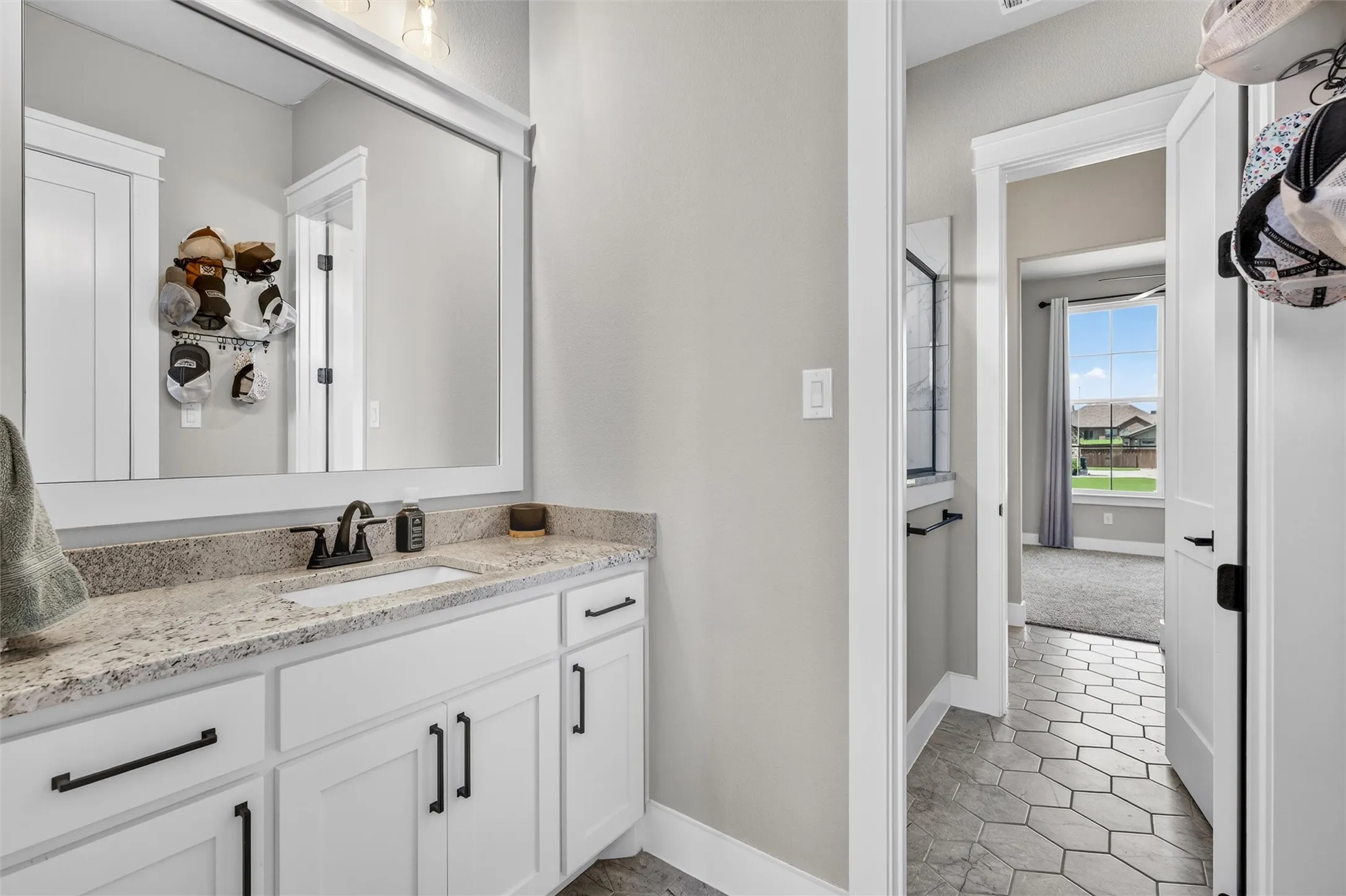 Single Family Residence For Sale in Ellis County , 410 Dove Meadow Trail, Waxahachie, Texas 75167, 4 Bedroom, 3 Bathroom, 3 Garage spaces, 3,047 Sqft, built in 2024, mls#21282083, Real Estate Agent in Waxahachie, Homes For Sale in Ellis county, Homes For Sale in Waxahachie, Realtor in Waxahachie Texas, Real Estate Brokerage Independent Realty Texas, Luminita Cordes Realtor