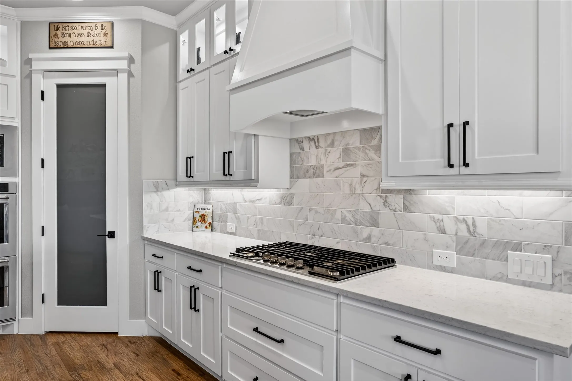 Single Family Residence For Sale in Ellis County , 410 Dove Meadow Trail, Waxahachie, Texas 75167, 4 Bedroom, 3 Bathroom, 3 Garage spaces, 3,047 Sqft, built in 2024, mls#21282083, Real Estate Agent in Waxahachie, Homes For Sale in Ellis county, Homes For Sale in Waxahachie, Realtor in Waxahachie Texas, Real Estate Brokerage Independent Realty Texas, Luminita Cordes Realtor