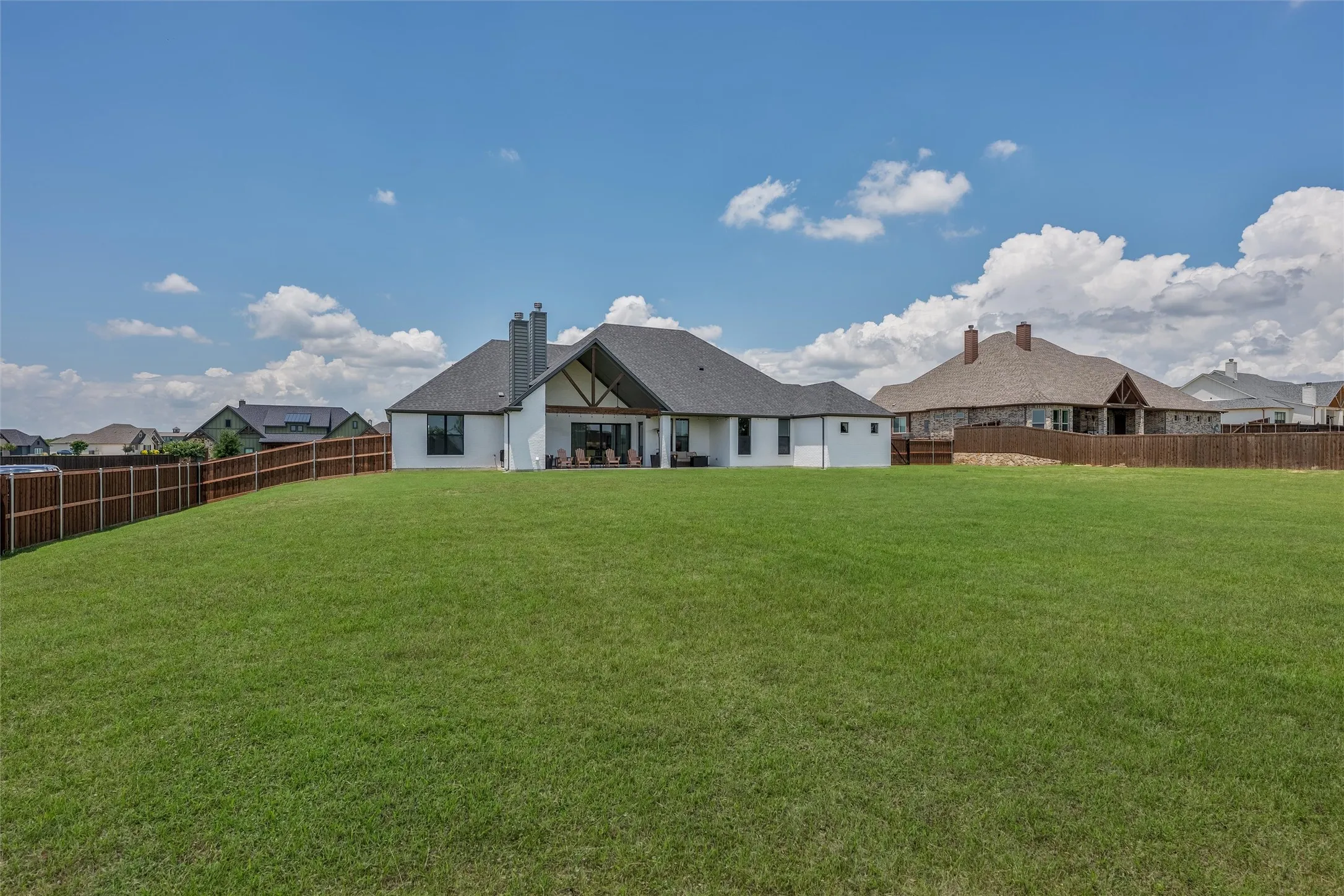 Single Family Residence For Sale in Ellis County , 410 Dove Meadow Trail, Waxahachie, Texas 75167, 4 Bedroom, 3 Bathroom, 3 Garage spaces, 3,047 Sqft, built in 2024, mls#21282083, Real Estate Agent in Waxahachie, Homes For Sale in Ellis county, Homes For Sale in Waxahachie, Realtor in Waxahachie Texas, Real Estate Brokerage Independent Realty Texas, Luminita Cordes Realtor