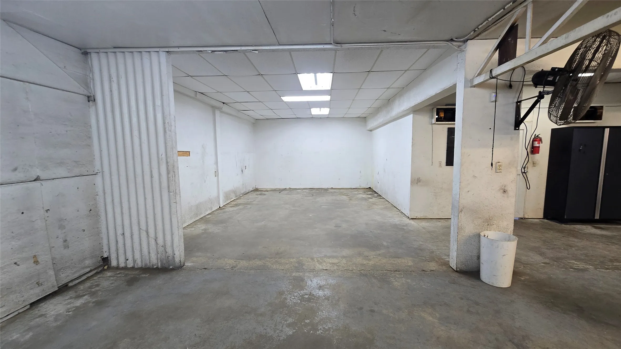 Business For Rent in Johnson County , 2817 Wilshire Boulevard, Burleson, Texas 76028, 0, 0, Garage spaces, 0 Sqft, built in 1977, Price $3,000, mls#21281442, Real Estate Agent in Burleson, Homes For Rent in Johnson county, Homes For Rent in Burleson, Realtor in Burleson Texas, Real Estate Brokerage Independent Realty Texas, Luminita Cordes Realtor
