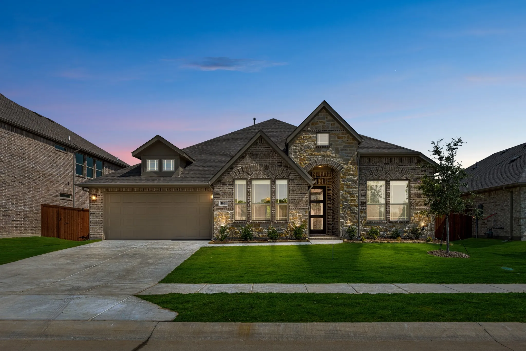 Single Family Residence For Sale in Denton County , 1004 Goldenrod Drive, Justin, Texas 76247, 3 Bedroom, 3 Bathroom, 2 Garage spaces, 2,521 Sqft, built in 2026, mls#21282788, Real Estate Agent in Justin, Homes For Sale in Denton county, Homes For Sale in Justin, Realtor in Justin Texas, Real Estate Brokerage Independent Realty Texas, Luminita Cordes Realtor