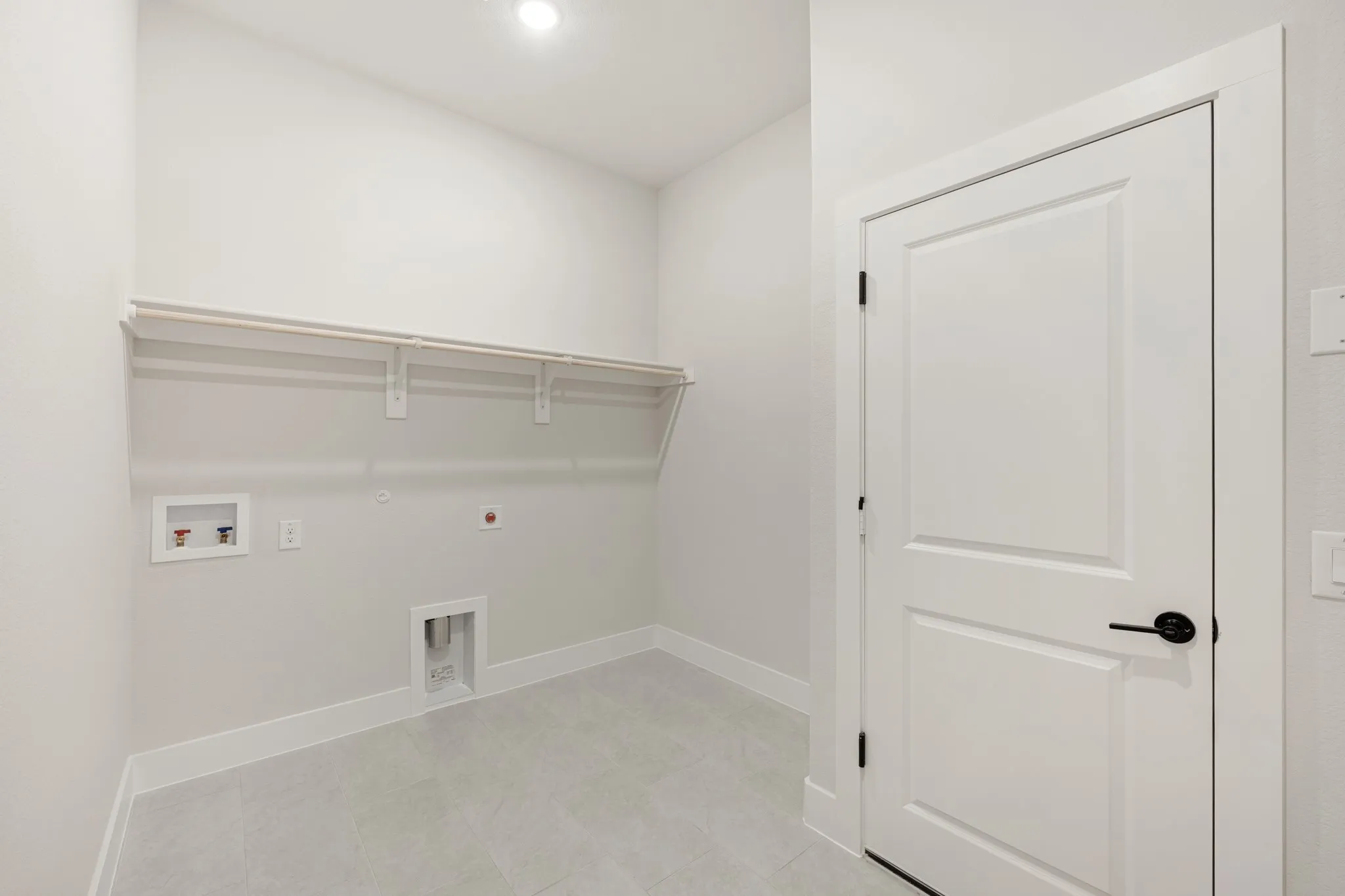 Single Family Residence For Sale in Denton County , 1004 Goldenrod Drive, Justin, Texas 76247, 3 Bedroom, 3 Bathroom, 2 Garage spaces, 2,521 Sqft, built in 2026, mls#21282788, Real Estate Agent in Justin, Homes For Sale in Denton county, Homes For Sale in Justin, Realtor in Justin Texas, Real Estate Brokerage Independent Realty Texas, Luminita Cordes Realtor