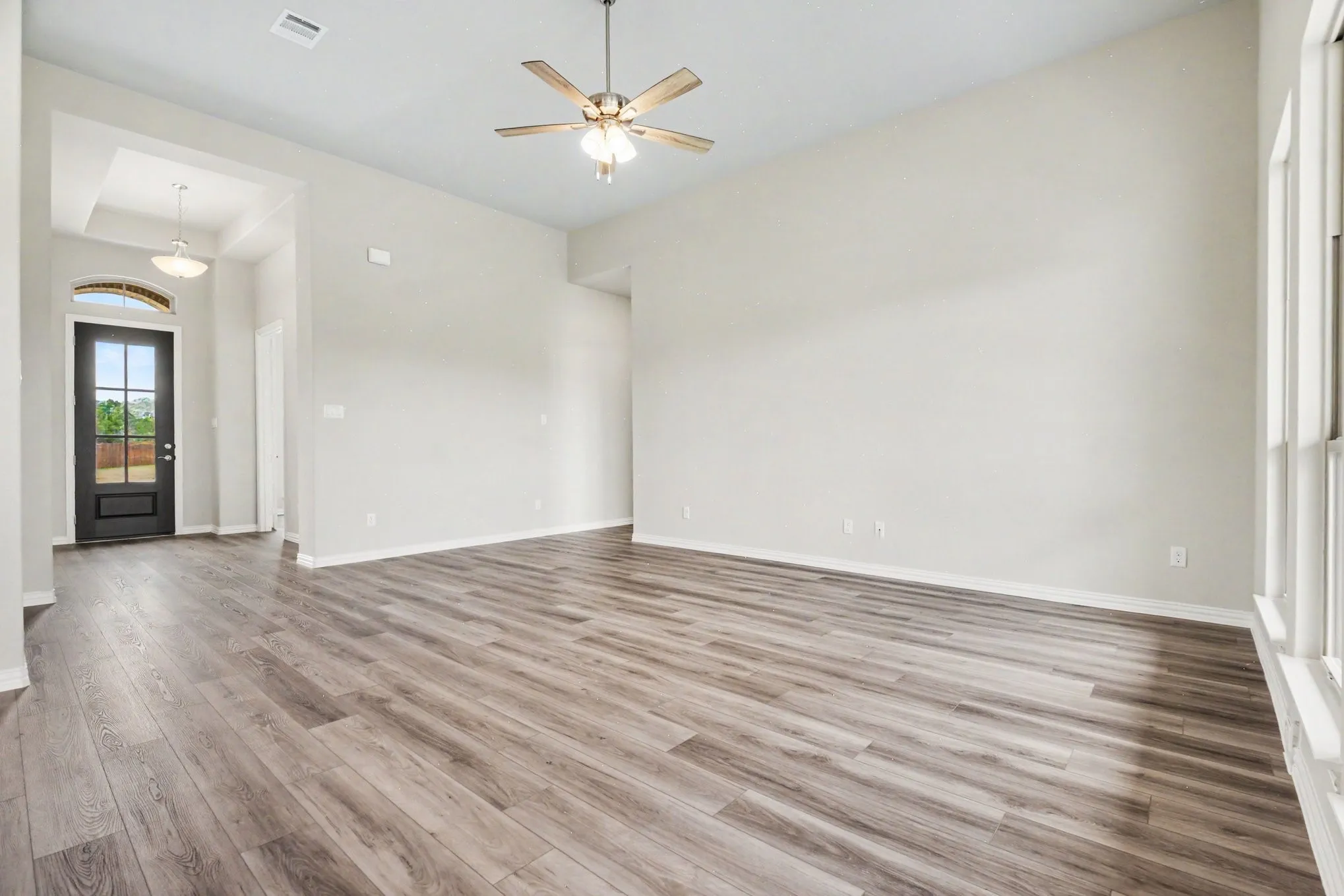 Single Family Residence For Sale in Dallas County , 1913 Barrix Lane, De Soto, Texas 75115, 4 Bedroom, 3 Bathroom, 2 Garage spaces, 2,572 Sqft, built in 2026, mls#21282794, Real Estate Agent in De Soto, Homes For Sale in Dallas county, Homes For Sale in De Soto, Realtor in De Soto Texas, Real Estate Brokerage Independent Realty Texas, Luminita Cordes Realtor