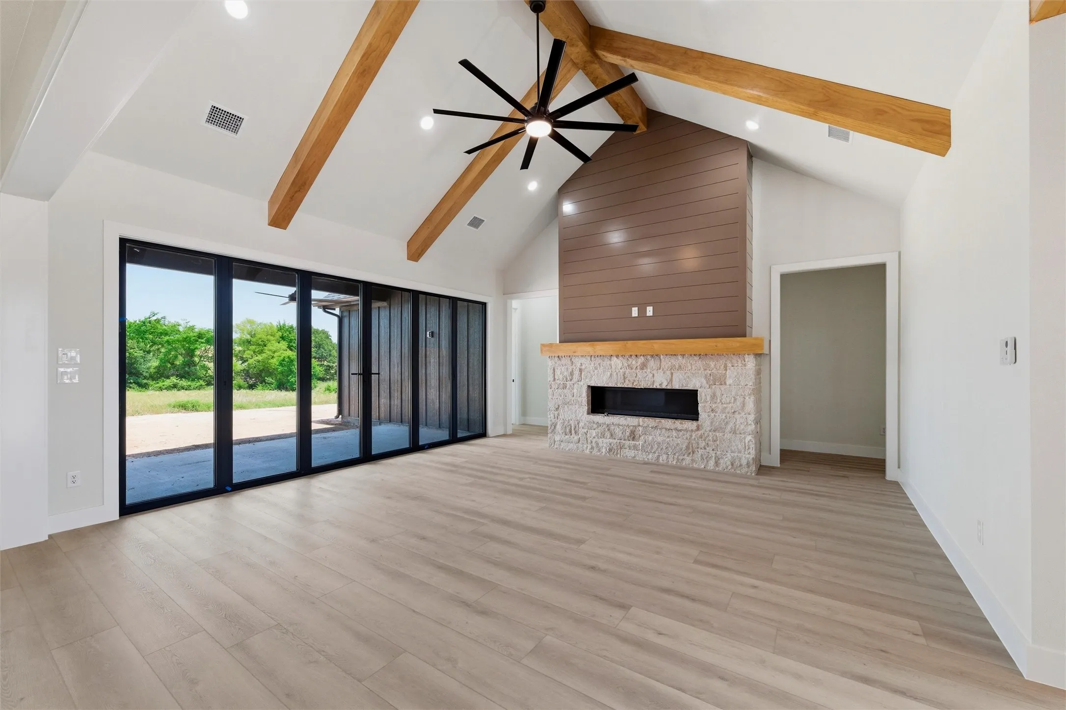 Single Family Residence For Sale in Parker County , 210 Kilkenny Road, Poolville, Texas 76487, 4 Bedroom, 4 Bathroom, 2 Garage spaces, 2,860 Sqft, built in 2026, mls#21240580, Real Estate Agent in Poolville, Homes For Sale in Parker county, Homes For Sale in Poolville, Realtor in Poolville Texas, Real Estate Brokerage Independent Realty Texas, Luminita Cordes Realtor