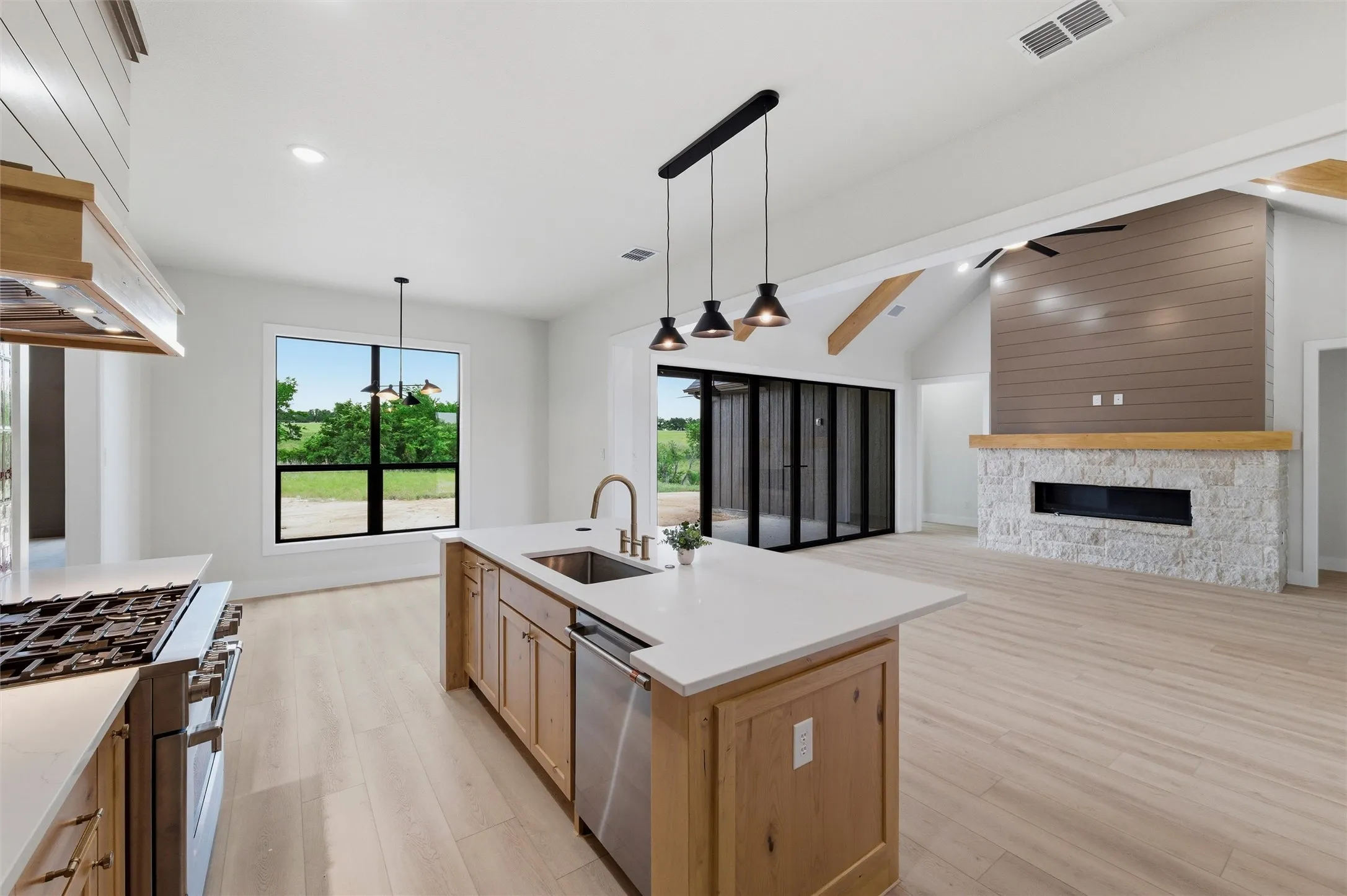 Single Family Residence For Sale in Parker County , 210 Kilkenny Road, Poolville, Texas 76487, 4 Bedroom, 4 Bathroom, 2 Garage spaces, 2,860 Sqft, built in 2026, mls#21240580, Real Estate Agent in Poolville, Homes For Sale in Parker county, Homes For Sale in Poolville, Realtor in Poolville Texas, Real Estate Brokerage Independent Realty Texas, Luminita Cordes Realtor