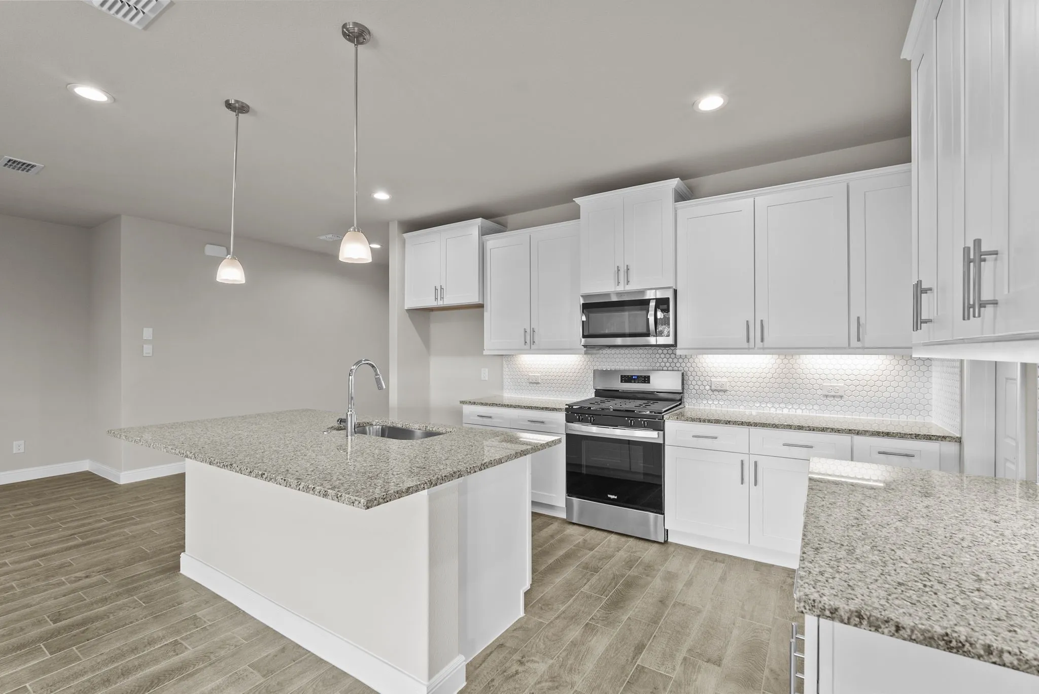 Single Family Residence For Sale in Hood County , 4237 Cornerstone Circle, Granbury, Texas 76048, 4 Bedrooms, 2 Bathrooms, 2 Garage spaces, 2,314 Sqft, built in 2025, Price $389,500, mls#21282775, Real Estate Agent in Granbury, Homes For Sale in Hood county, Homes For Sale in Granbury, Realtor in Granbury Texas, Real Estate Brokerage Independent Realty Texas, Luminita Cordes Realtor