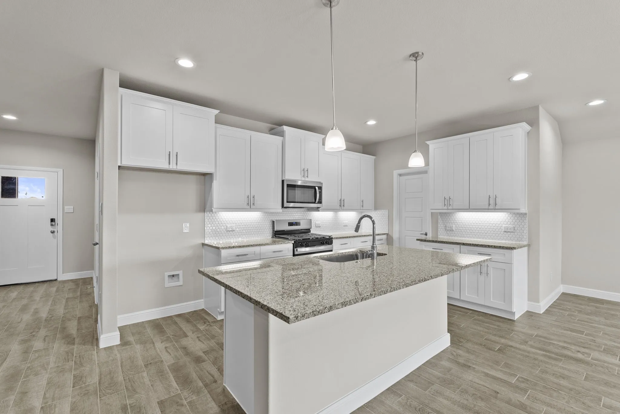 Single Family Residence For Sale in Hood County , 4237 Cornerstone Circle, Granbury, Texas 76048, 4 Bedrooms, 2 Bathrooms, 2 Garage spaces, 2,314 Sqft, built in 2025, Price $389,500, mls#21282775, Real Estate Agent in Granbury, Homes For Sale in Hood county, Homes For Sale in Granbury, Realtor in Granbury Texas, Real Estate Brokerage Independent Realty Texas, Luminita Cordes Realtor